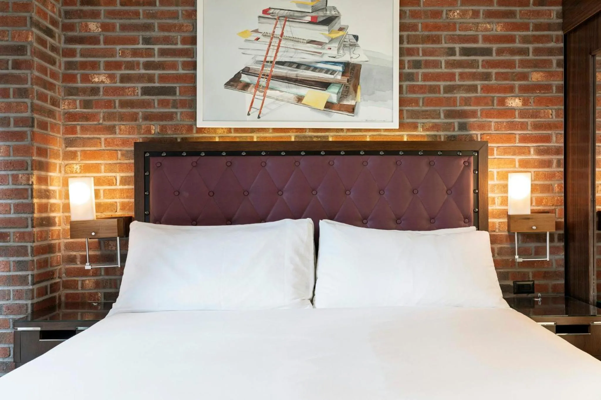 Photo of the whole room, Bed in Archer Hotel New York