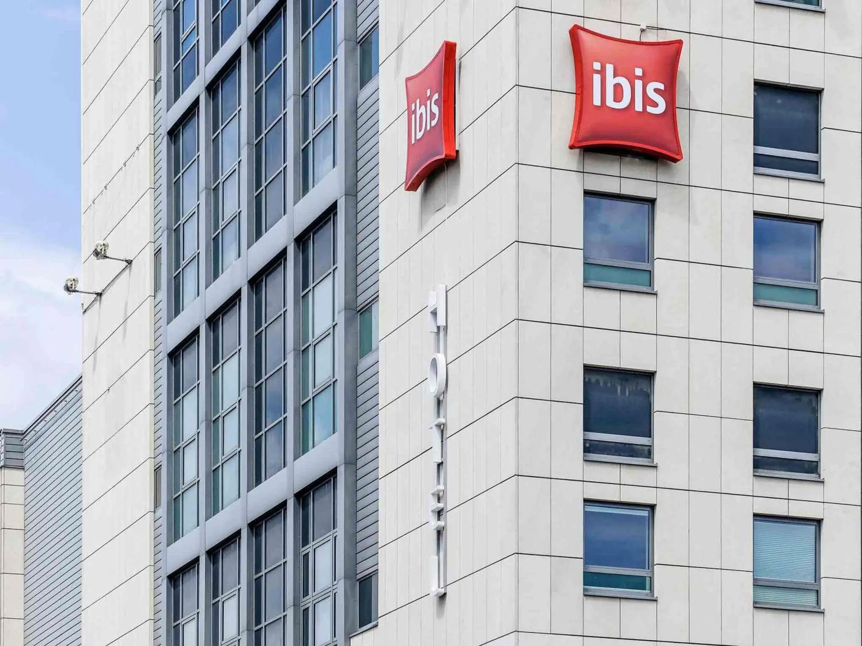 Property building in ibis Hotel Berlin Spandau Property building in ibis Hotel Berlin Spandau