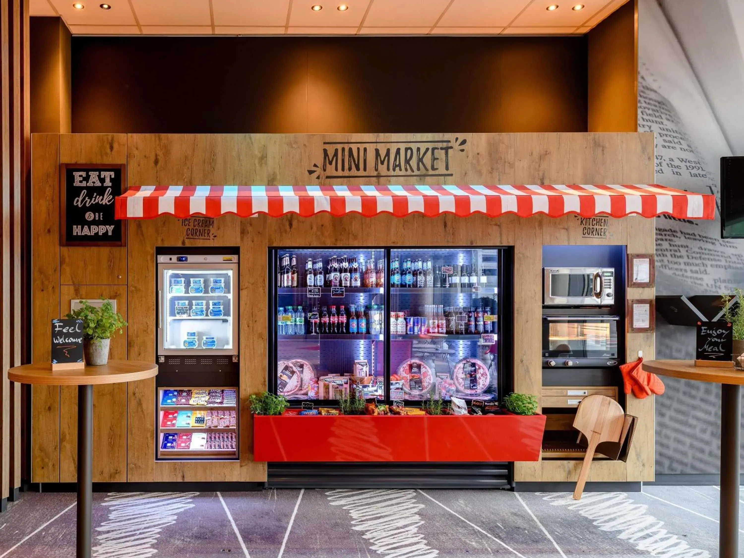 Lounge or bar in ibis Hotel Berlin Spandau Lounge or bar in ibis Hotel Berlin Spandau