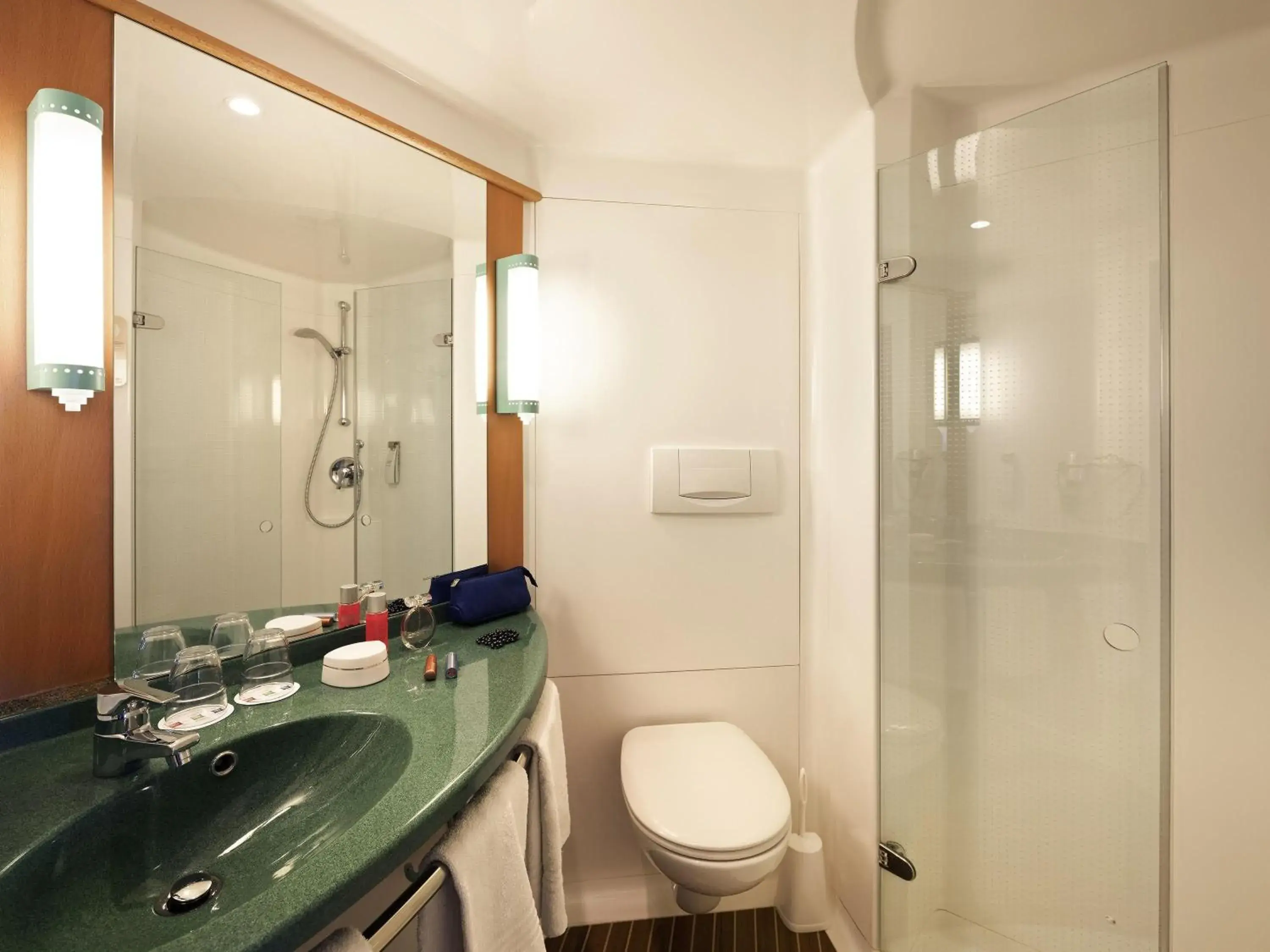 Bedroom in ibis Hotel Berlin Spandau Bedroom in ibis Hotel Berlin Spandau