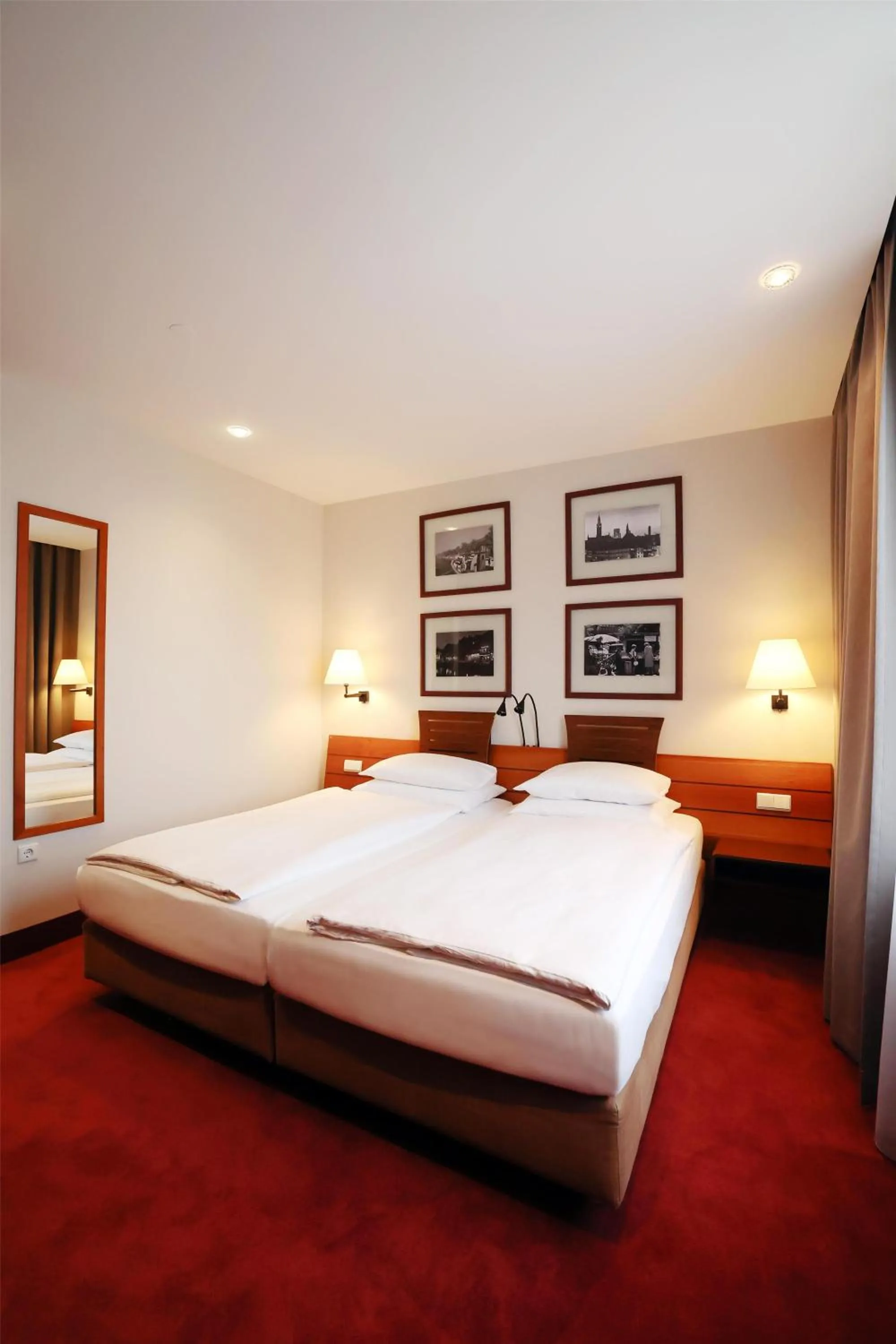 Bedroom, Bed in Best Western Plus Hotel St. Raphael