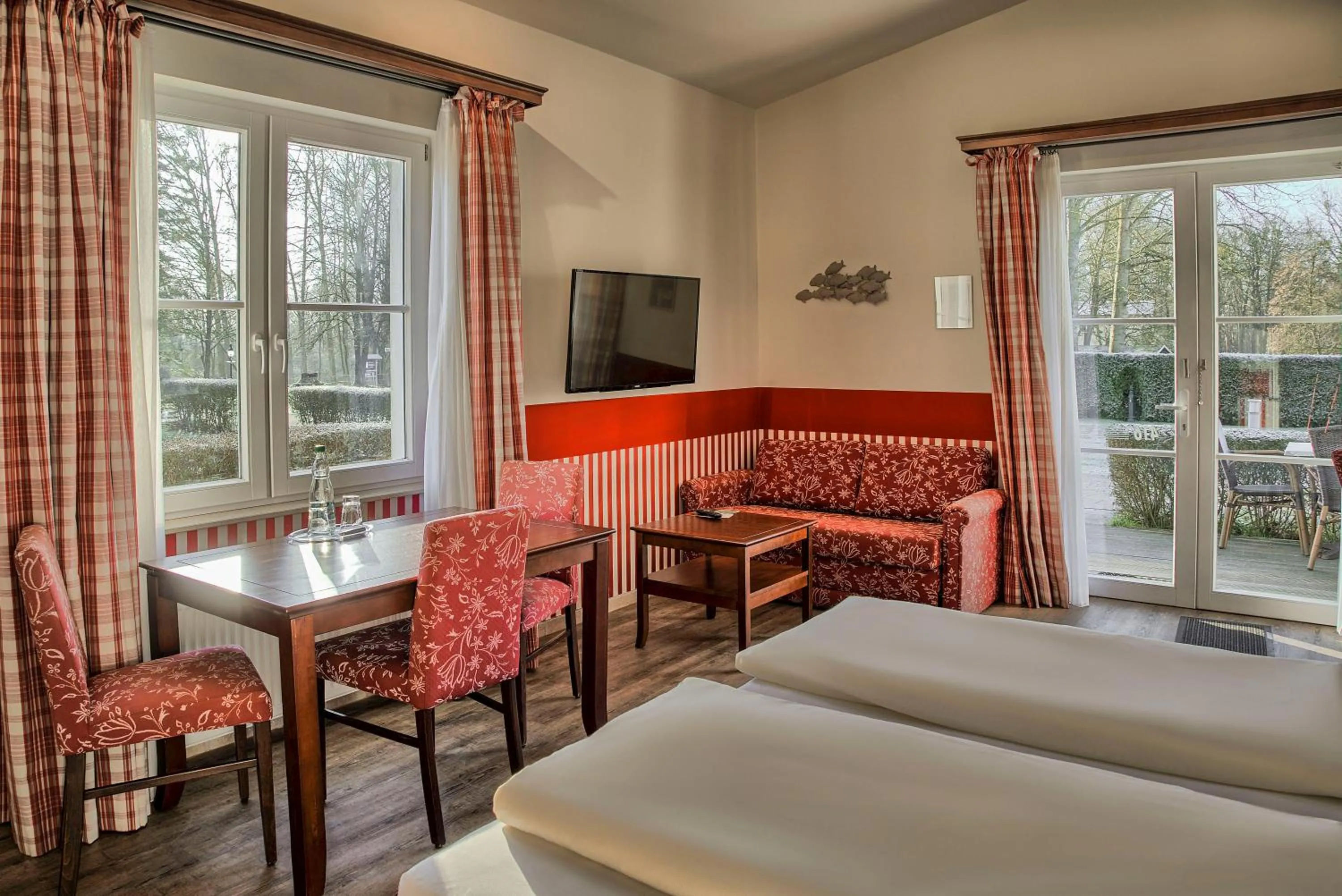 Photo of the whole room, Bed in Seehotel Frankenhorst - BW Signature Collection