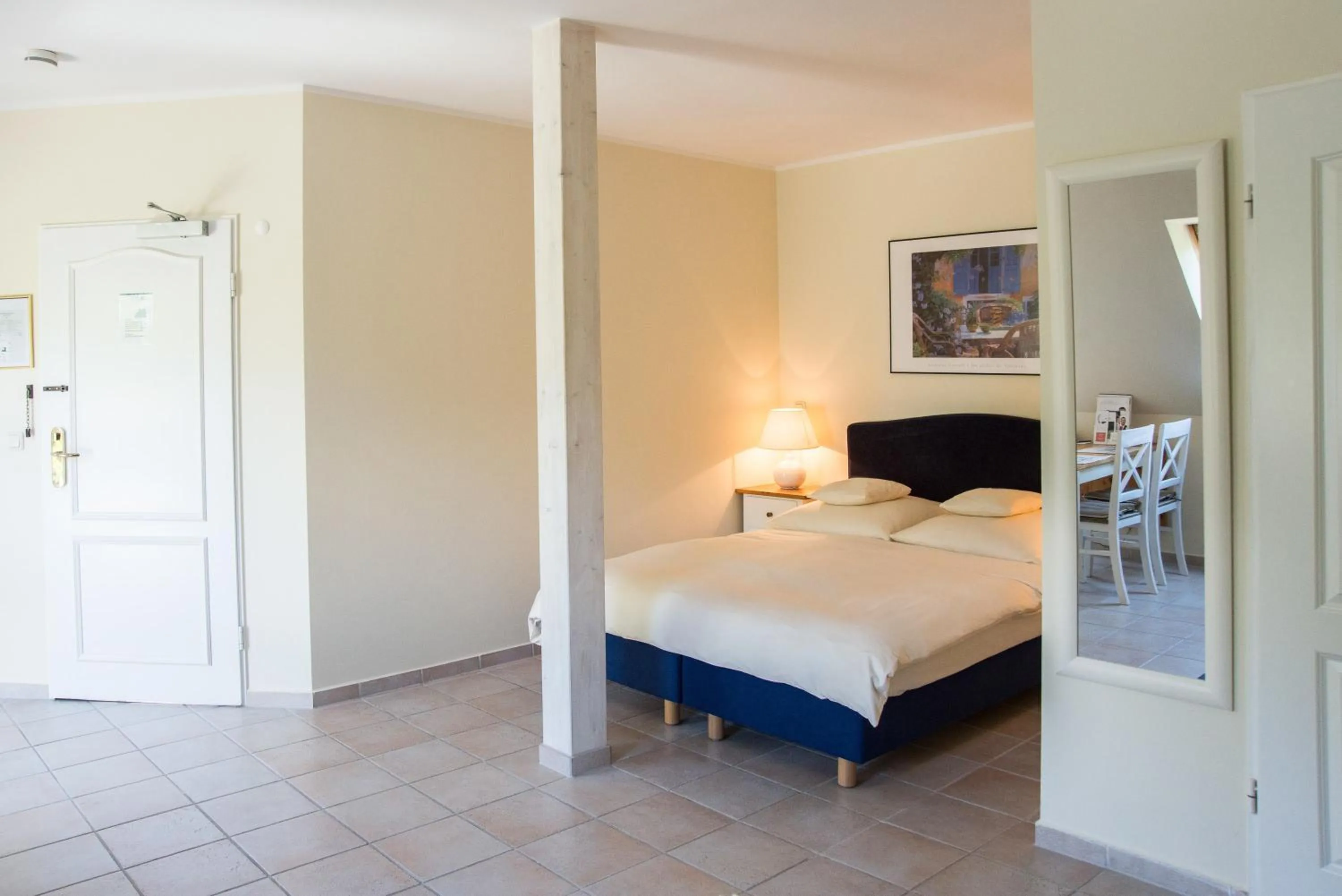 Photo of the whole room, Bed in Seehotel Frankenhorst - BW Signature Collection