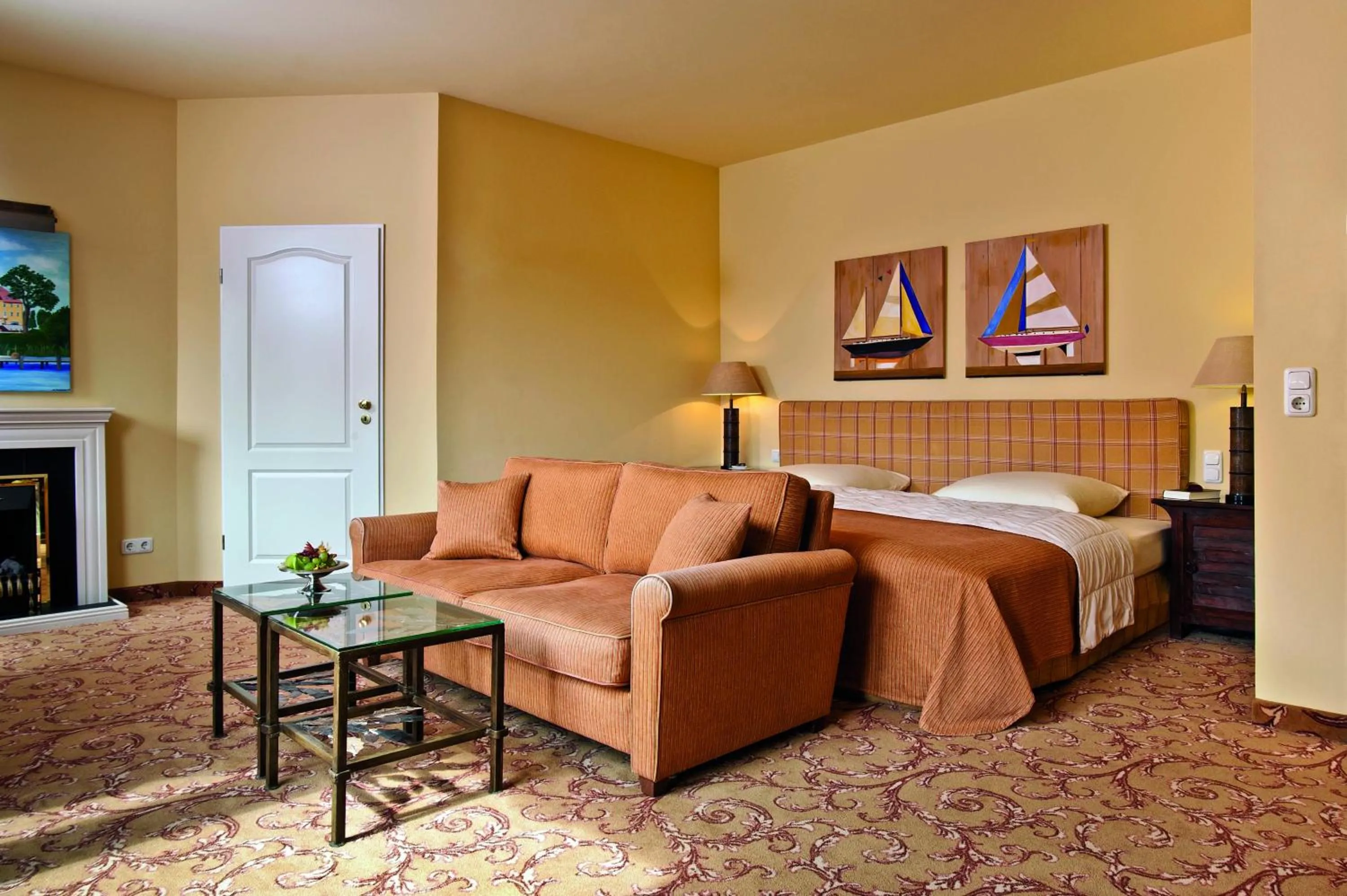 Photo of the whole room, Bed in Seehotel Frankenhorst - BW Signature Collection