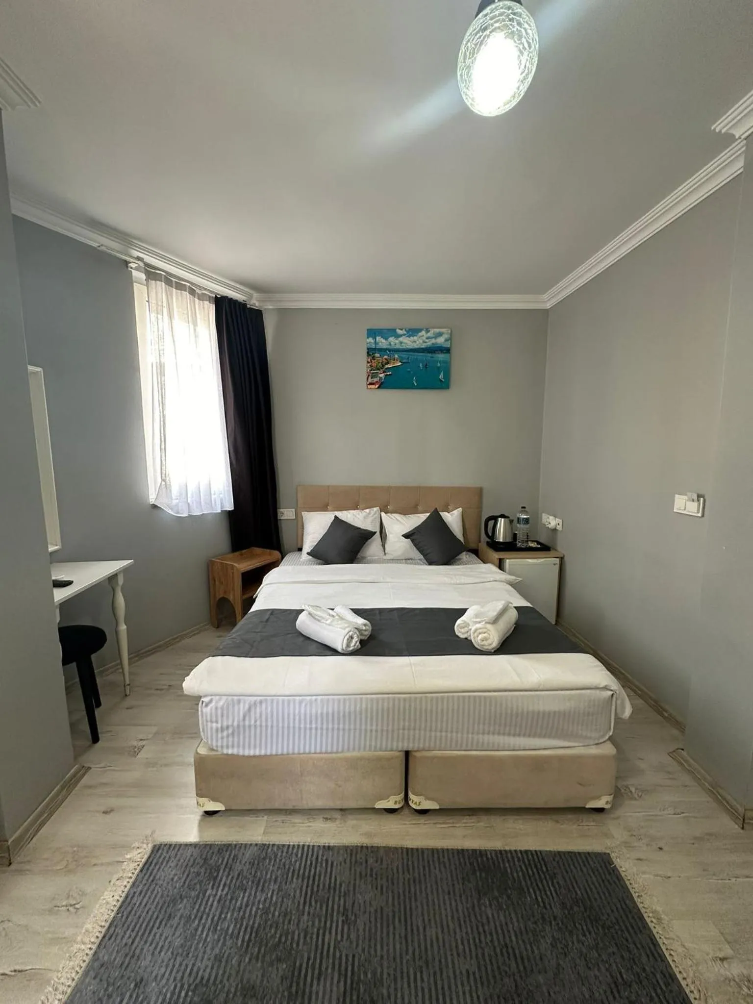 Bed in Rose Bouquets Hotel