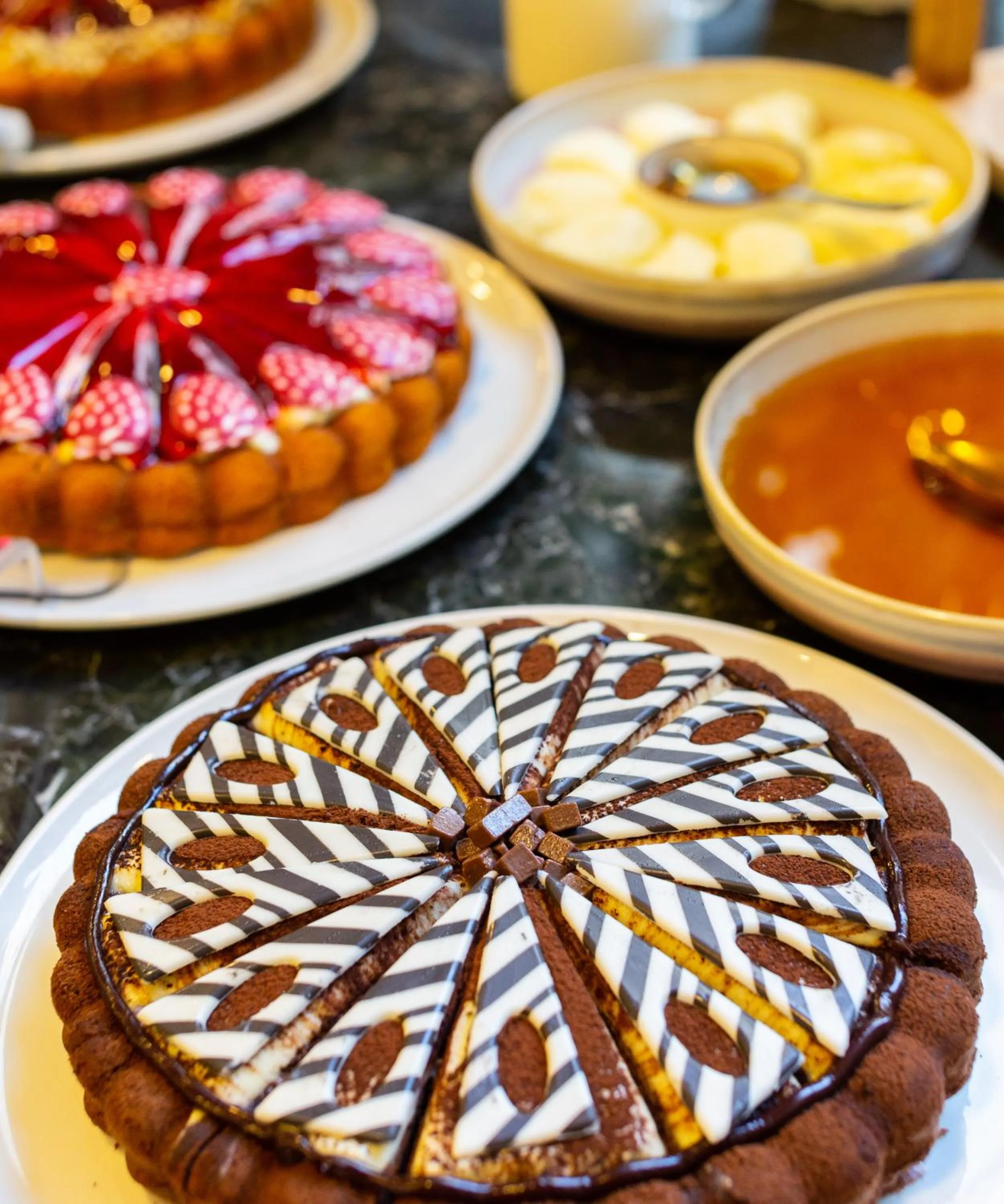 Breakfast in Alan Suites