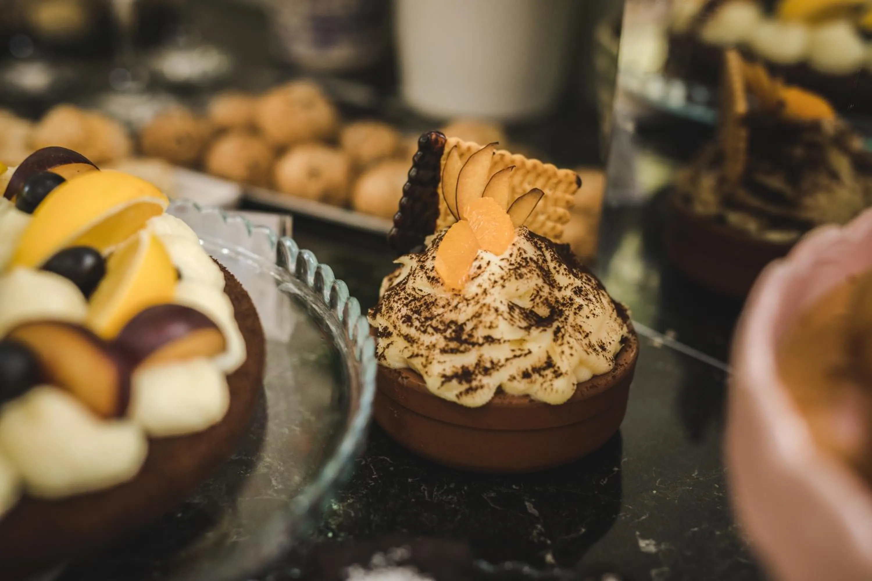 Food and drinks in Alan Suites