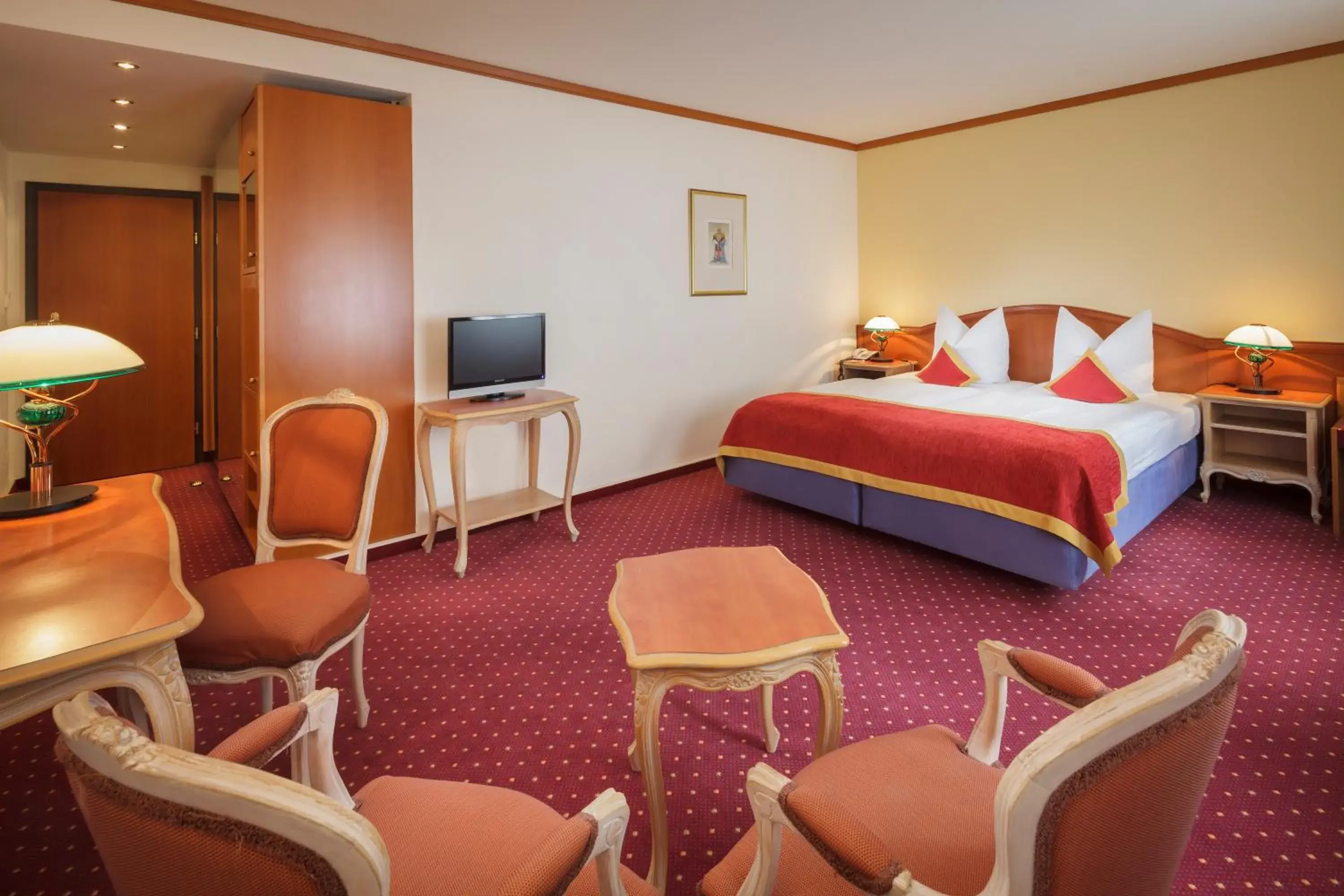 Comfort Double Room in Luitpoldpark-Hotel Comfort Double Room in Luitpoldpark-Hotel