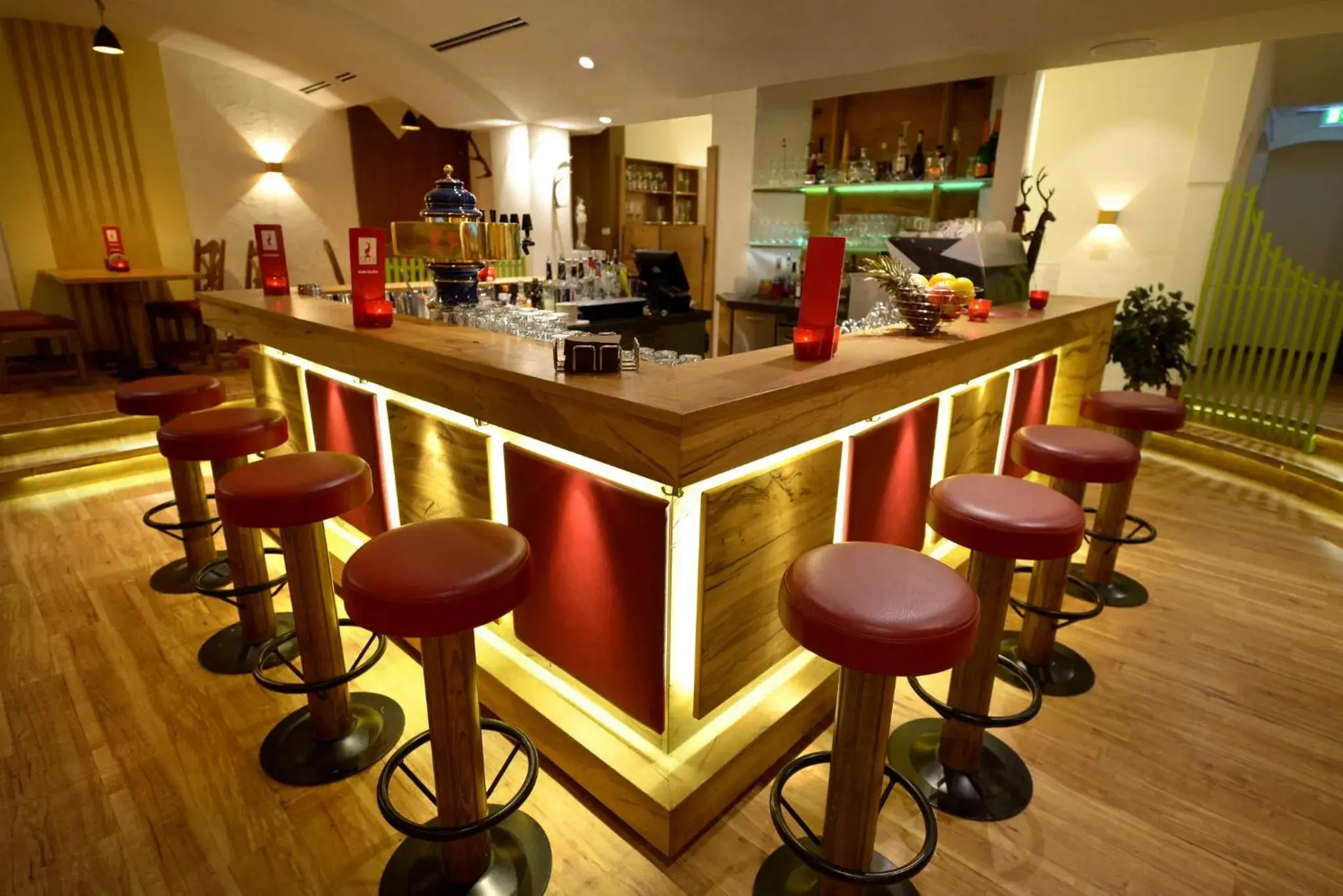 Lounge or bar in Luitpoldpark-Hotel Lounge or bar in Luitpoldpark-Hotel