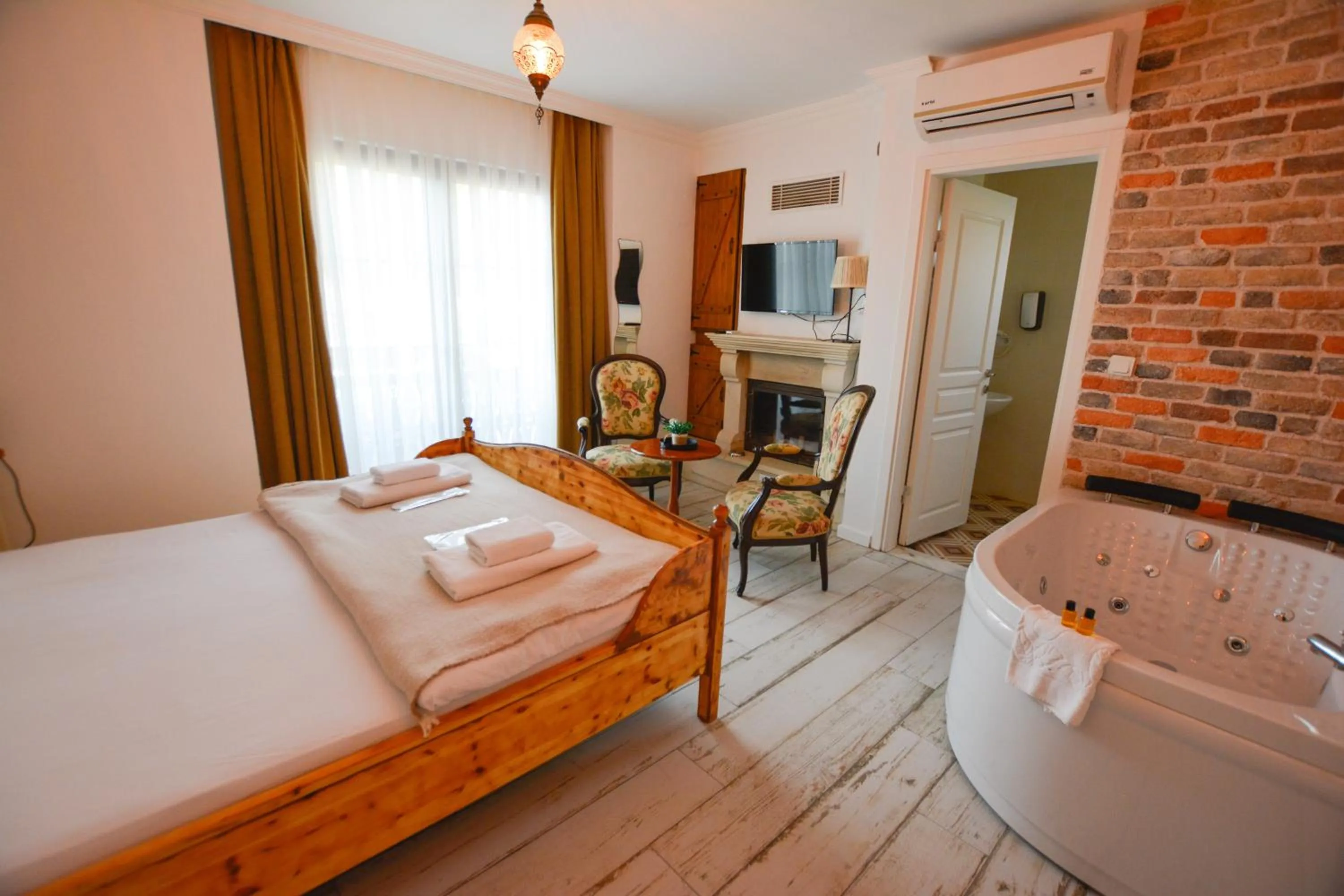 Bed in Agva Piazza Hotel