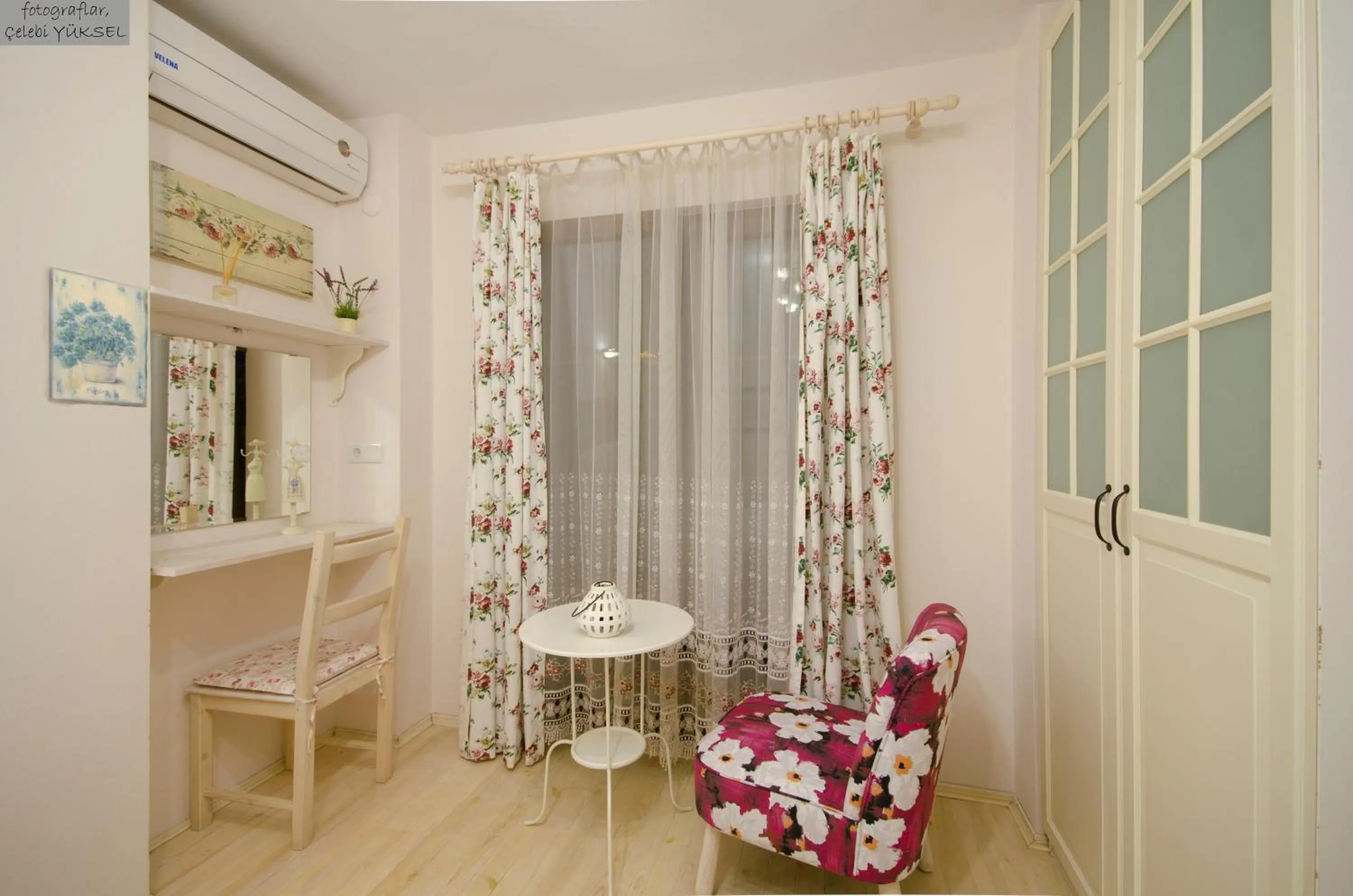 Decorative detail, Bed in Agva Piazza Hotel