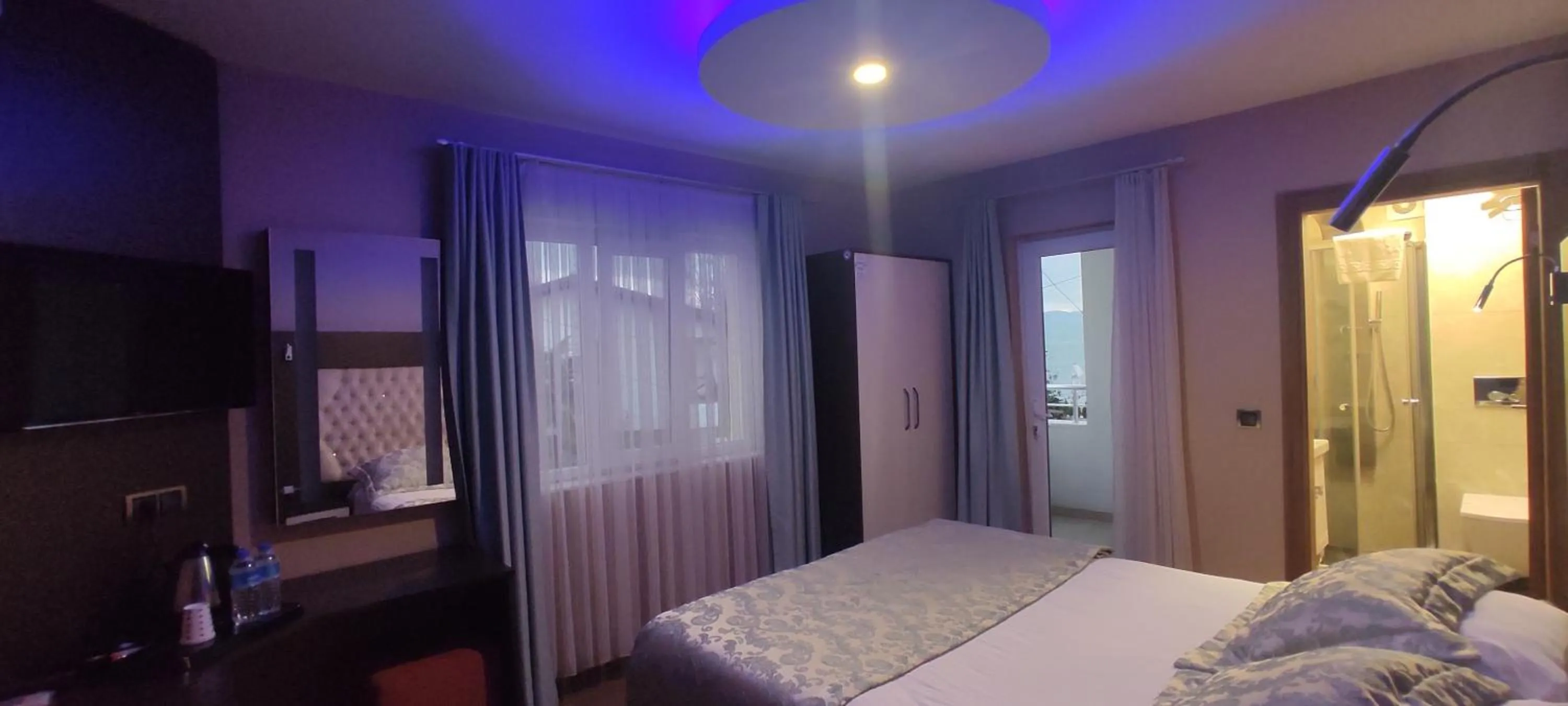 Bed in Senler Boutique Hotel