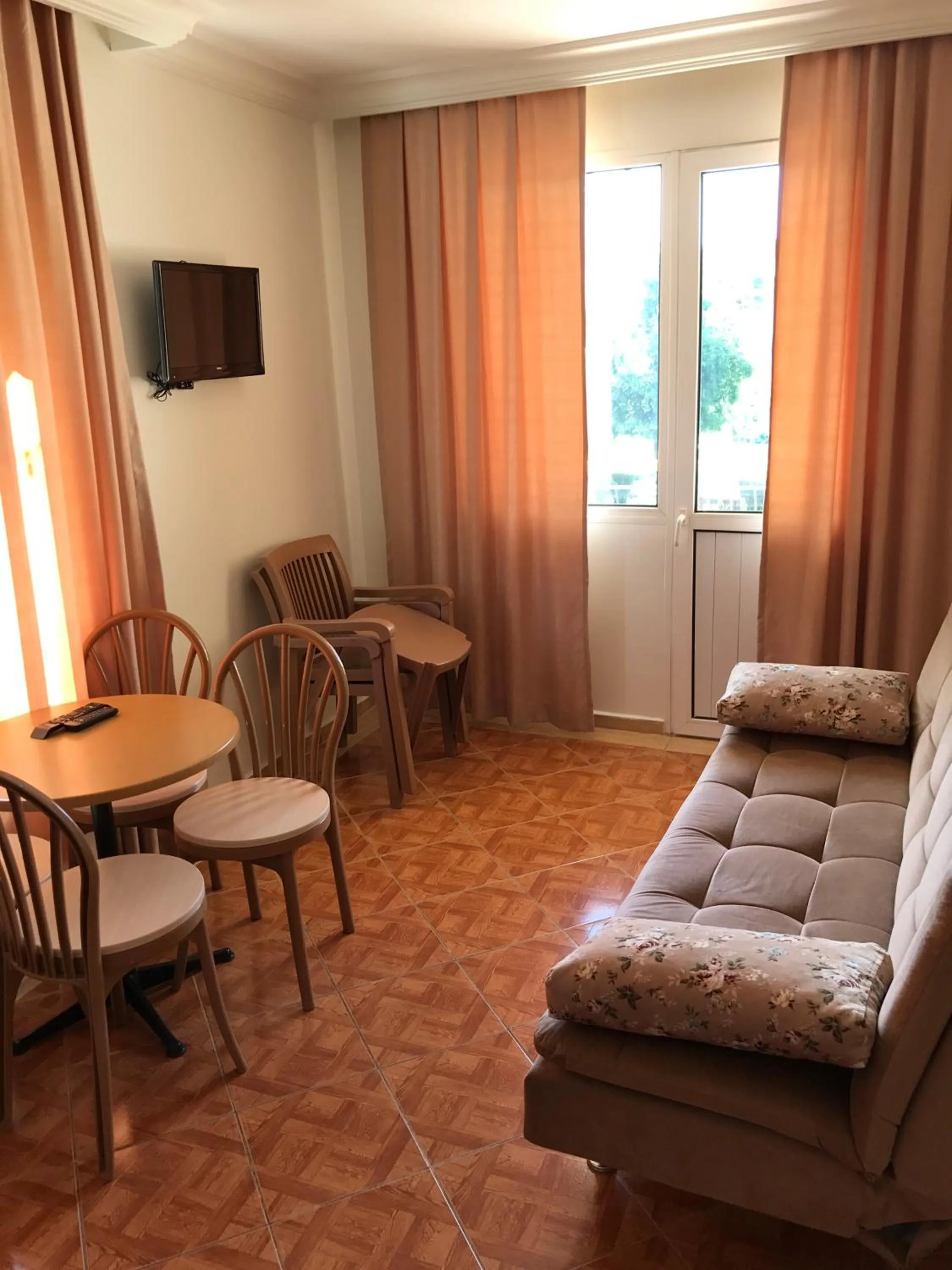 Living room in Blue Yacht Marina Apart Hotel