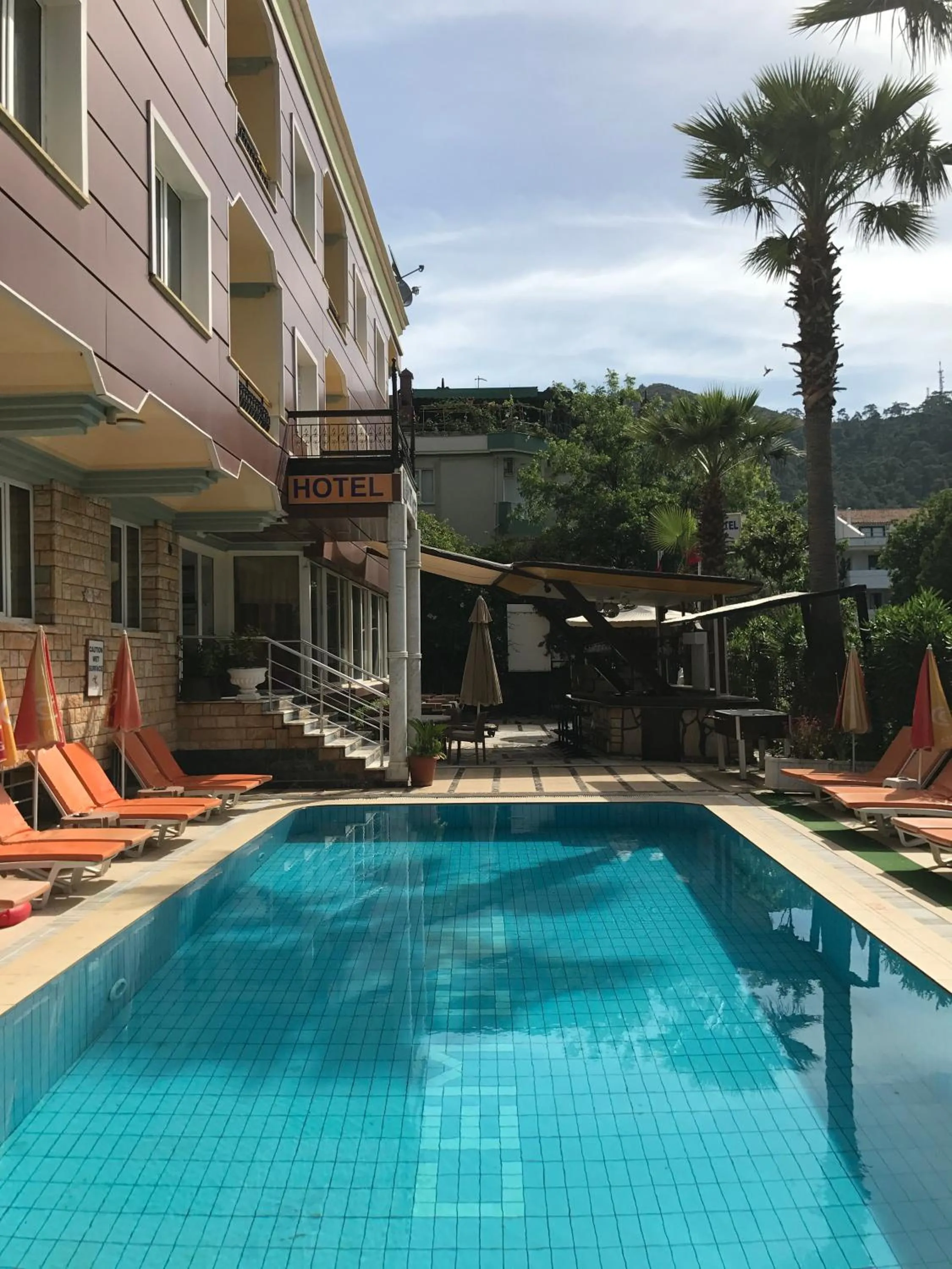 Swimming pool in Blue Yacht Marina Apart Hotel