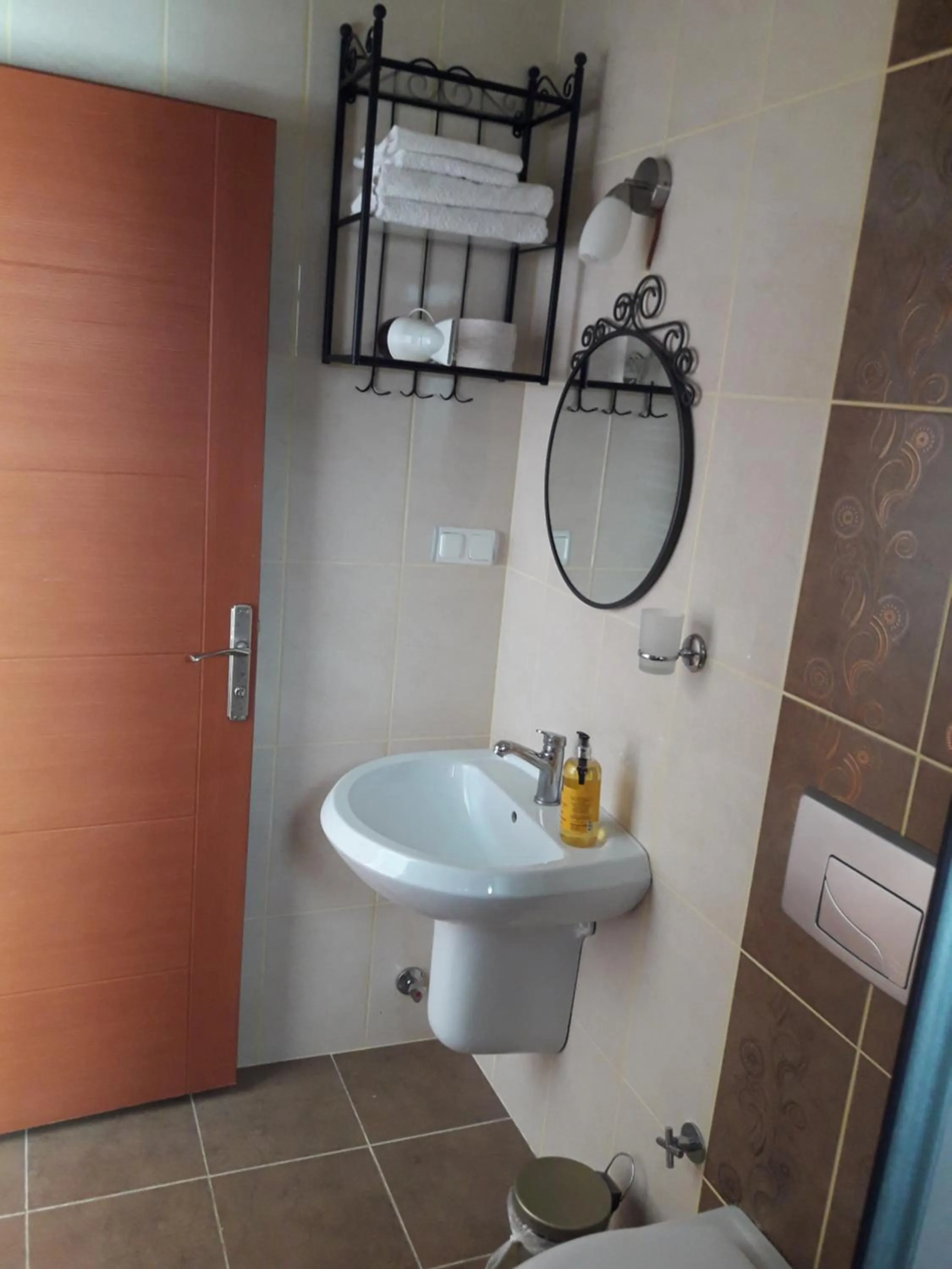 Bathroom in Sapphire Hotel