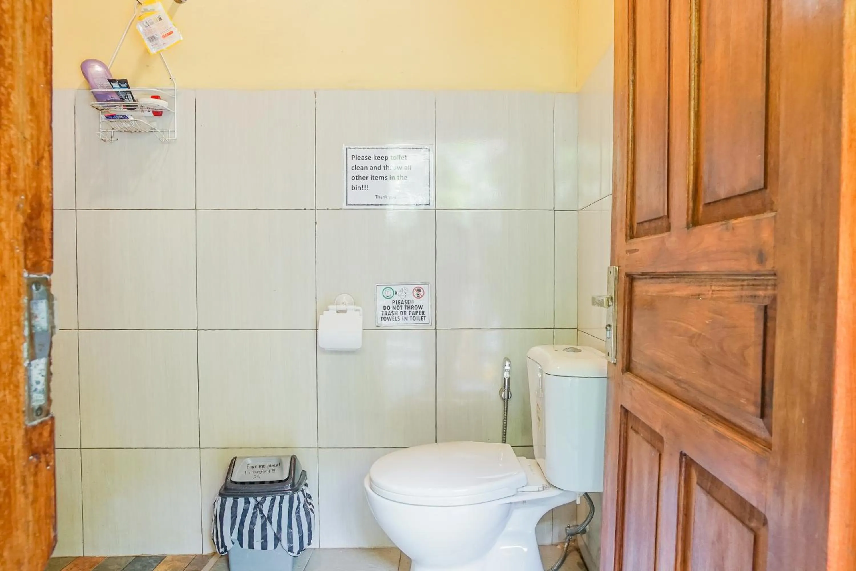 Bathroom in Padi-Padi Hostel & Bar