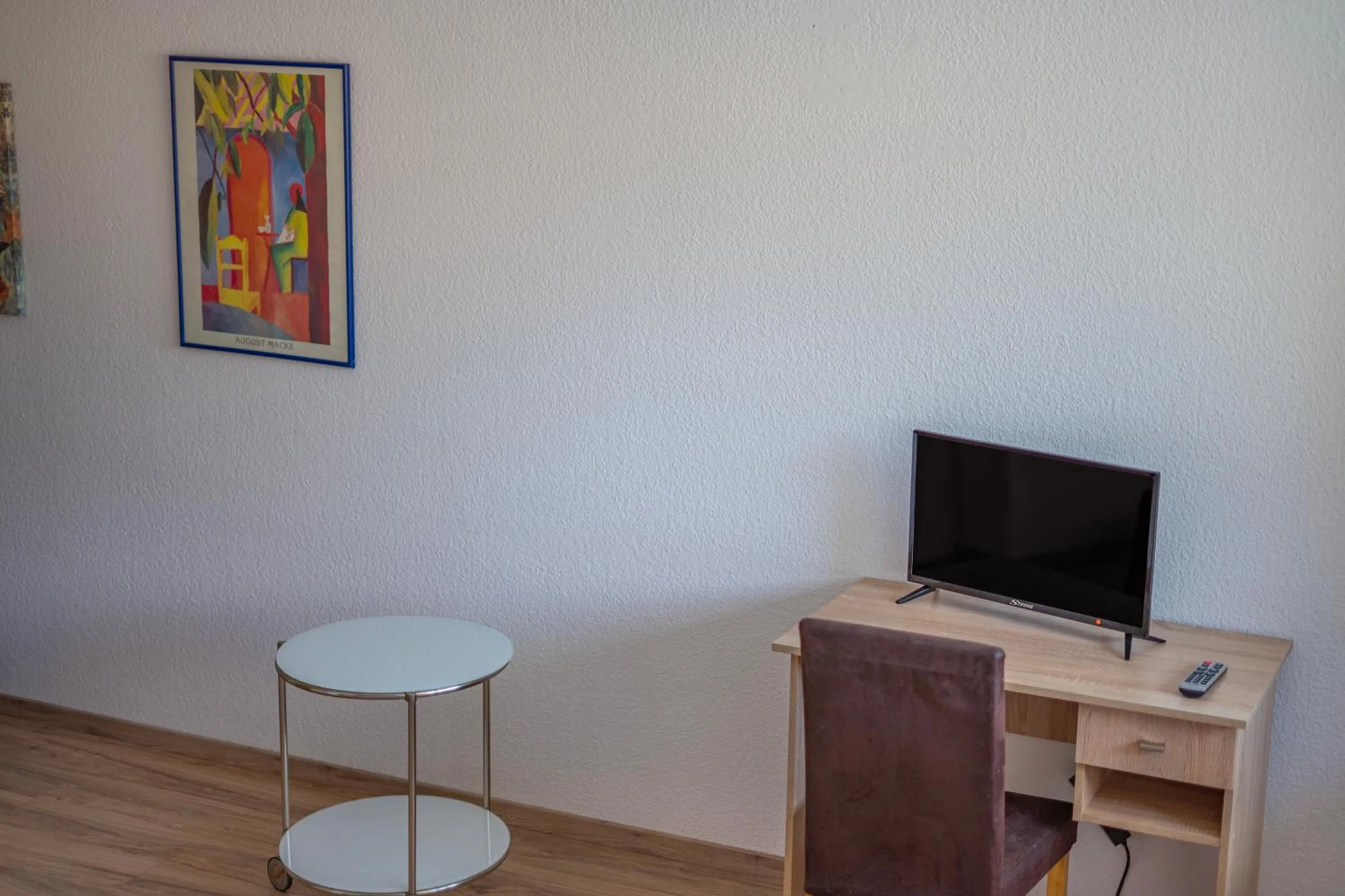 hair dresser in Self-Check-In Hotel Constantin