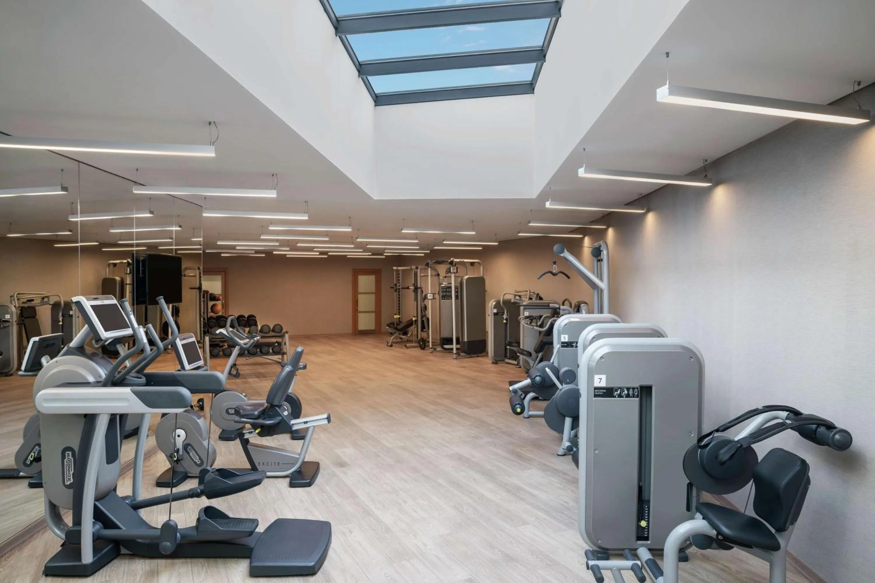Fitness centre/facilities in DoubleTree by Hilton Istanbul Gayrettepe