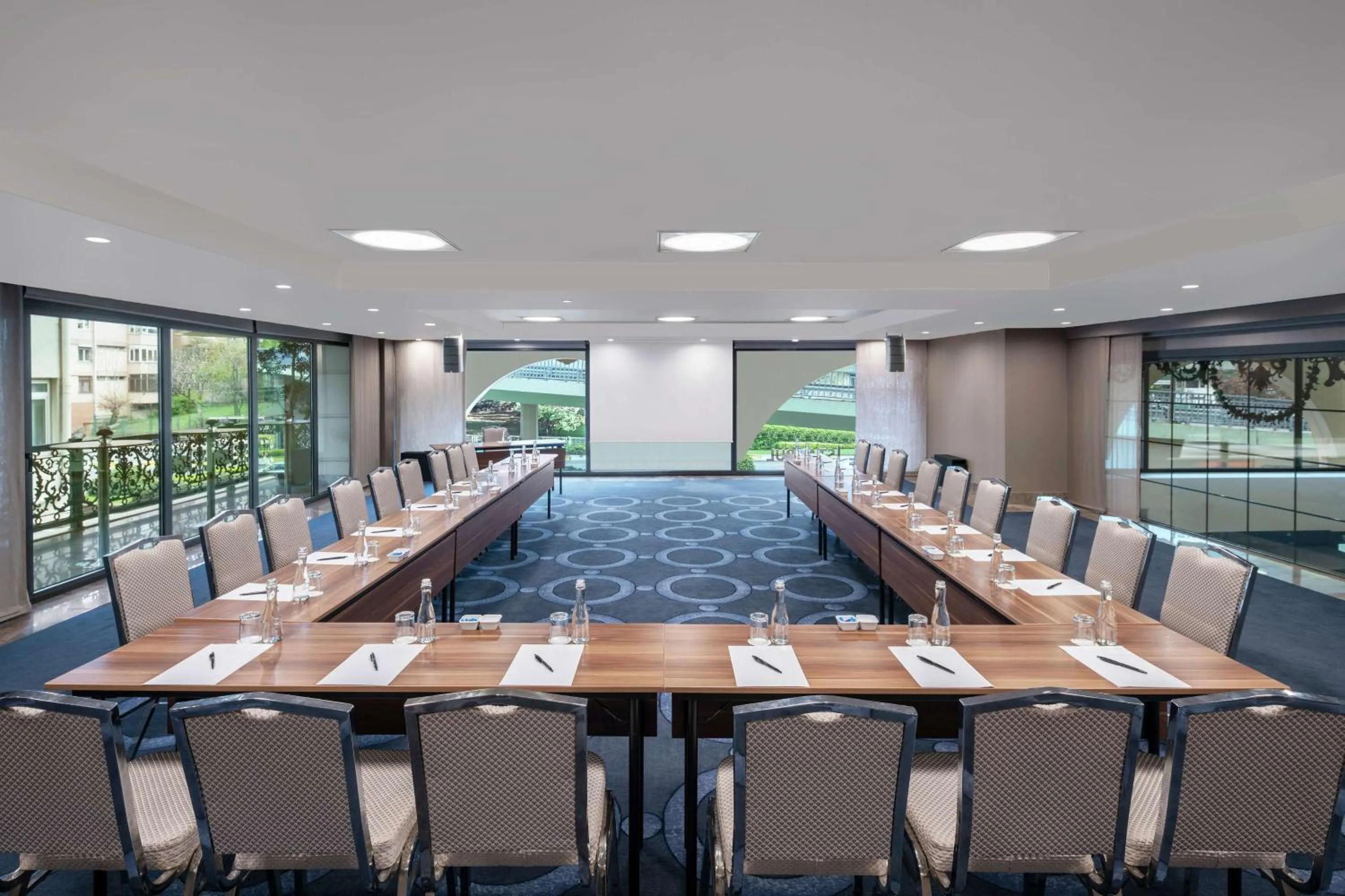 Meeting/conference room in DoubleTree by Hilton Istanbul Gayrettepe