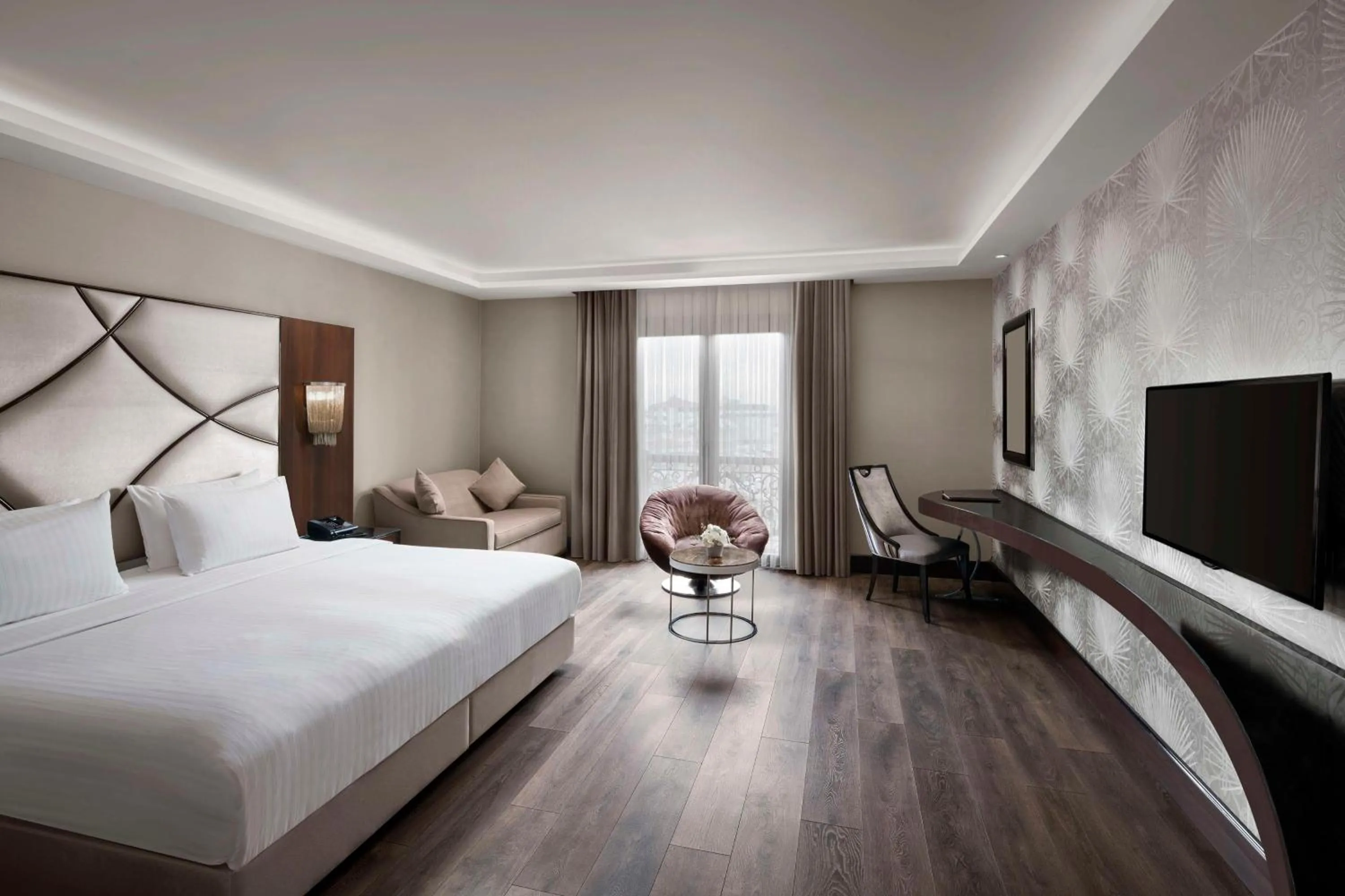 Bed in DoubleTree by Hilton Istanbul Gayrettepe