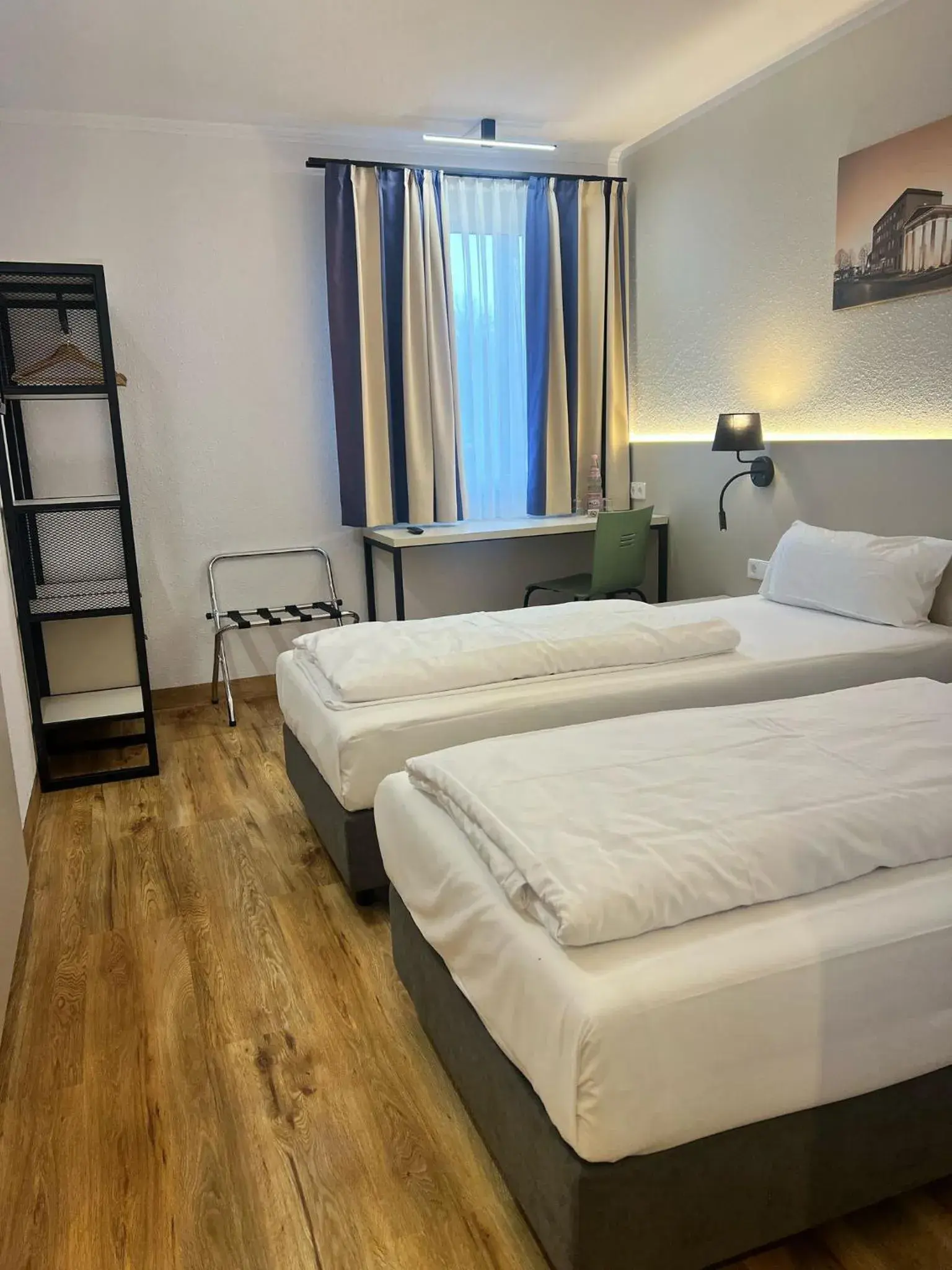 Bed in Plaza Inn Berlin Süd Ludwigsfelde Bed in Plaza Inn Berlin Süd Ludwigsfelde