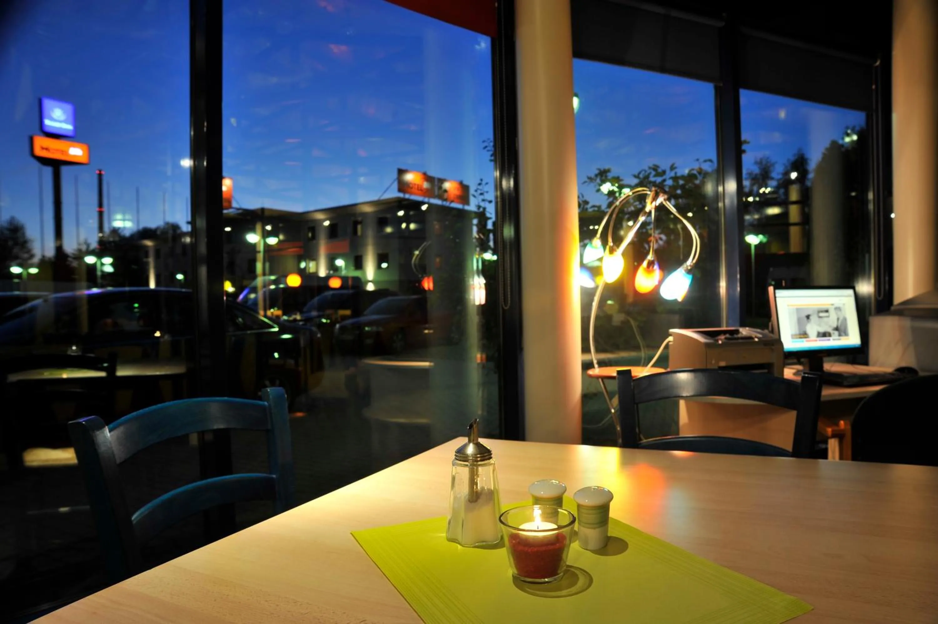 Restaurant/places to eat in Plaza Inn Berlin Süd Ludwigsfelde