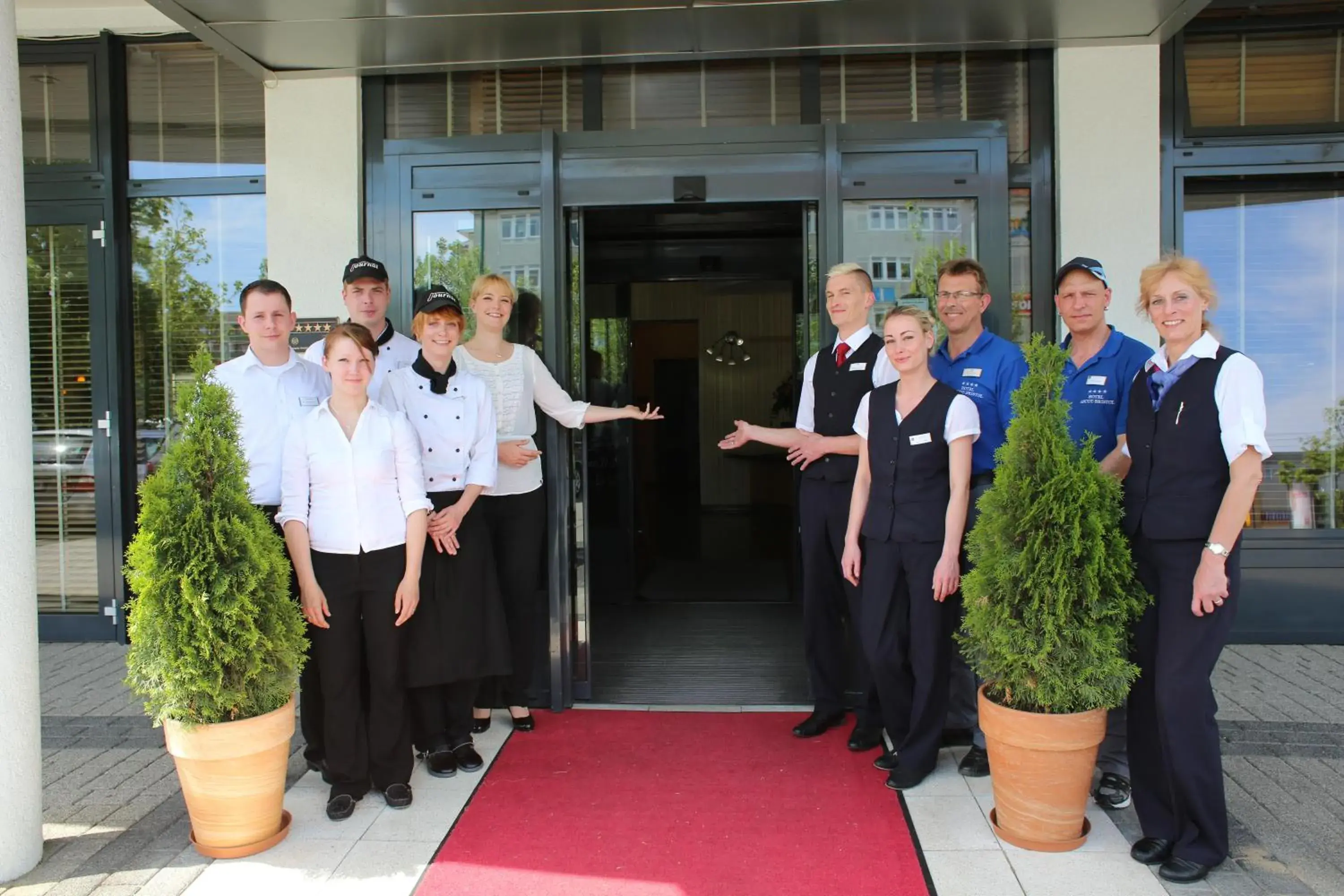 Facade/entrance in Hotel Ascot Bristol Facade/entrance in Hotel Ascot Bristol