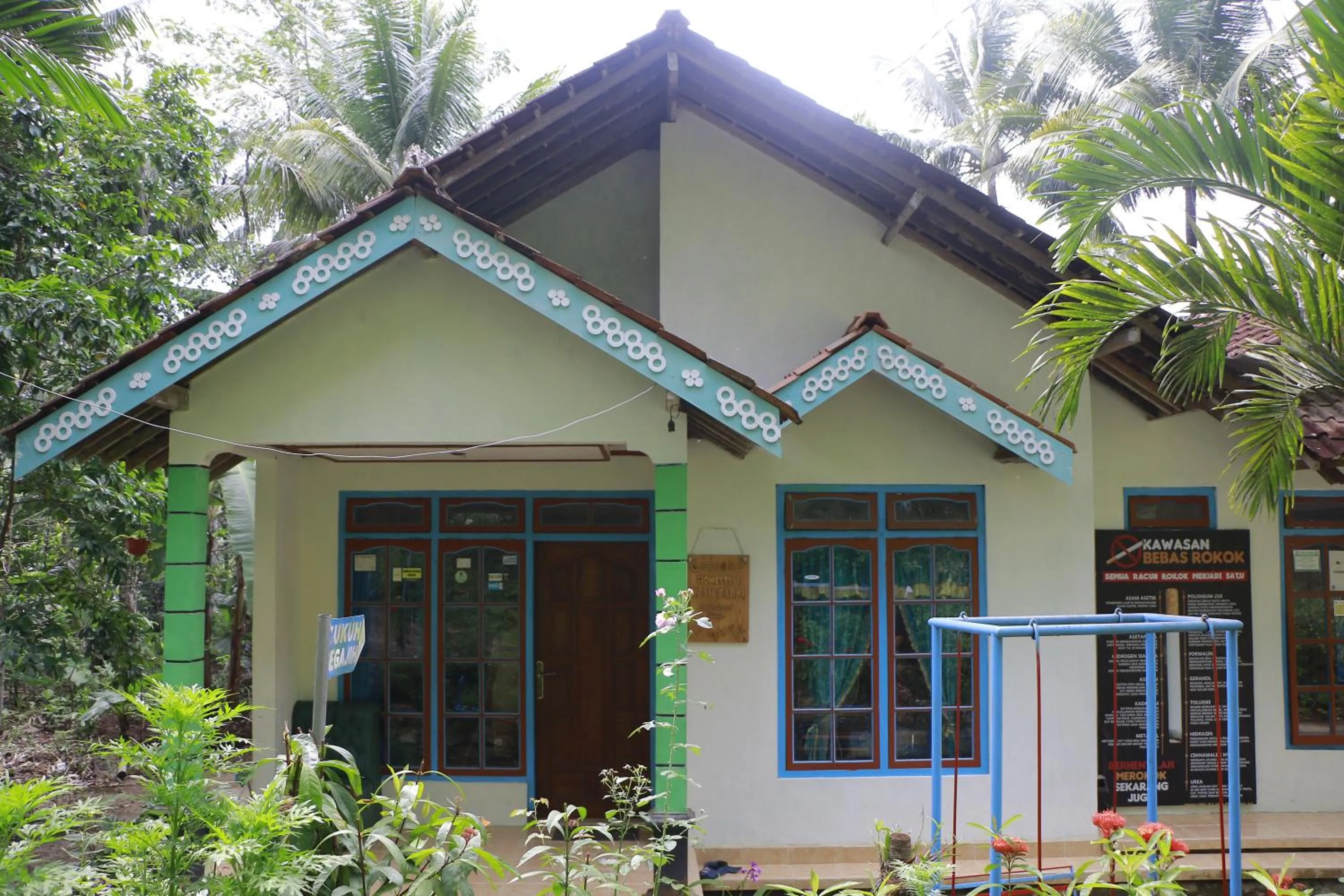 Property building in Homestay Mbah Parni