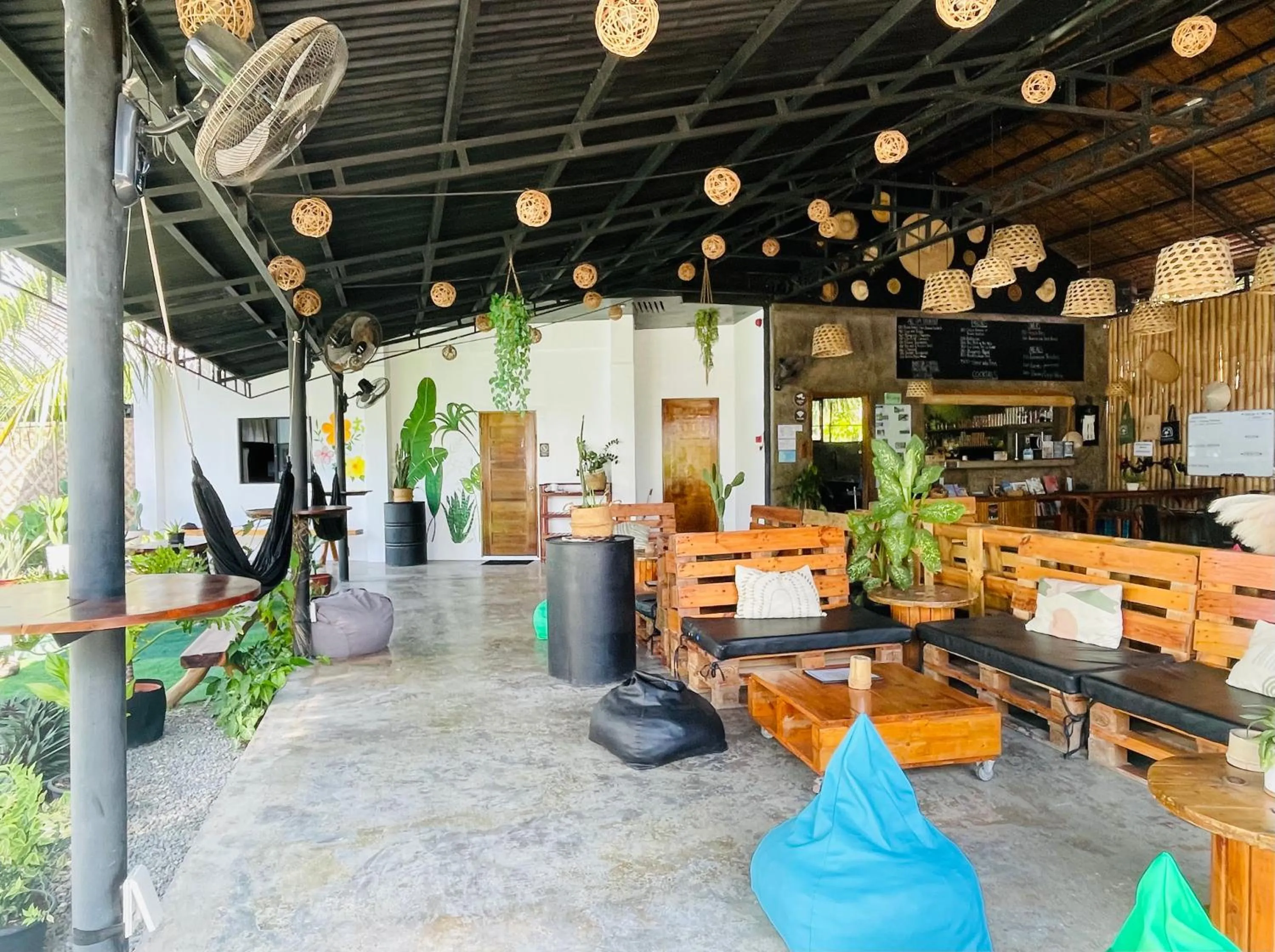 Communal lounge/ TV room in MAAYONG HOSTEL