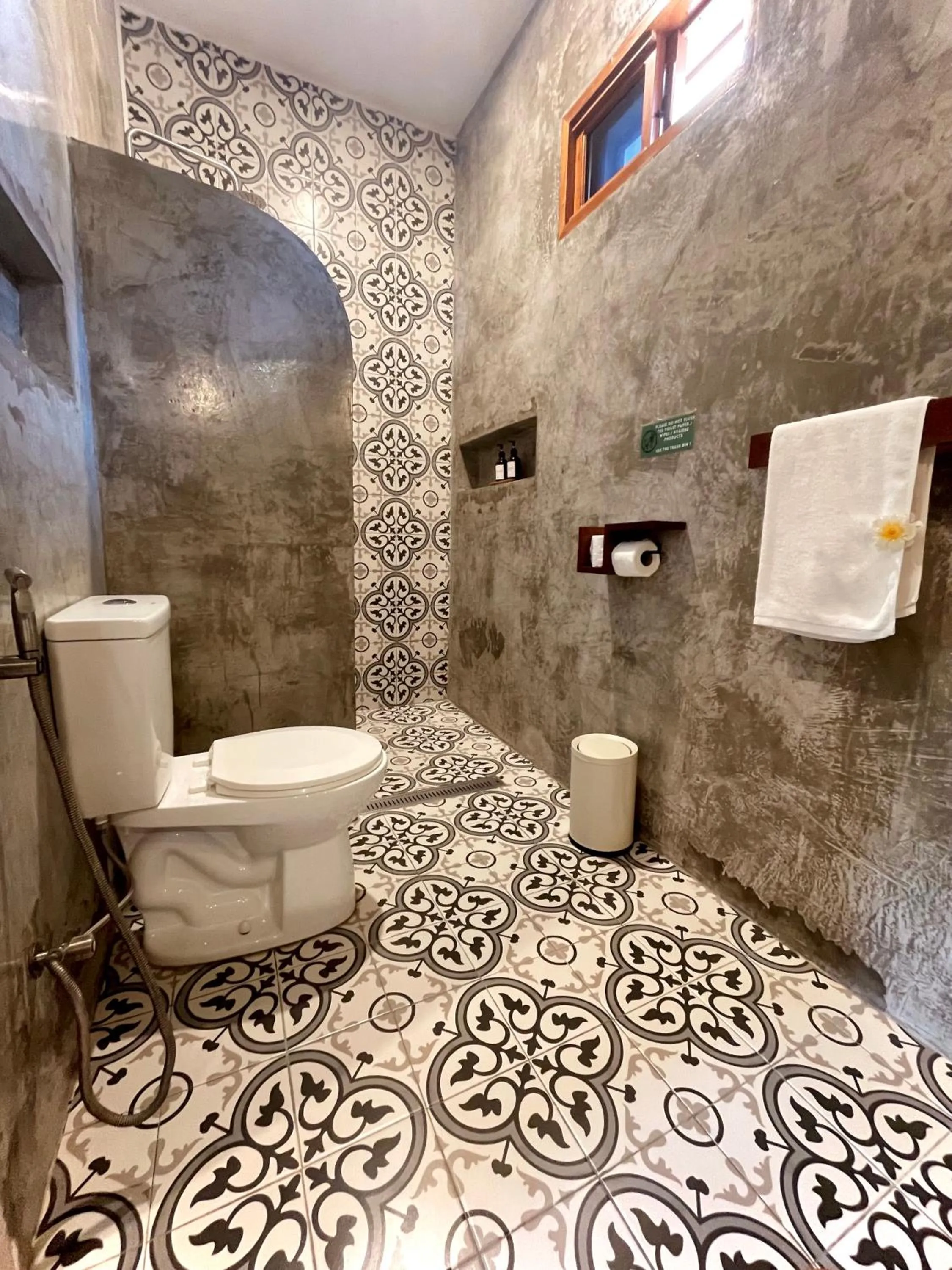 Bathroom in MAAYONG HOSTEL