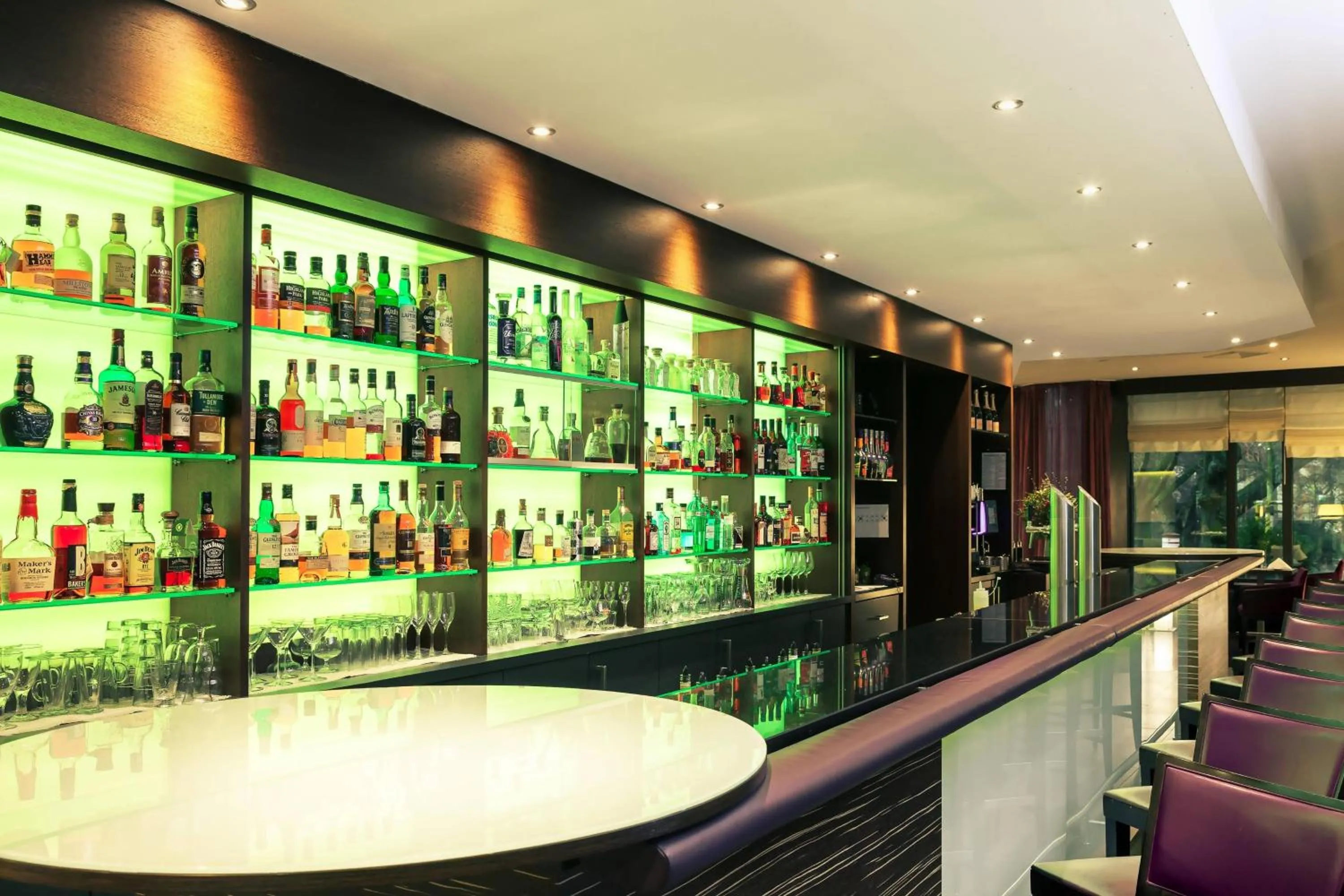 Lounge or bar in Sheraton Essen Hotel