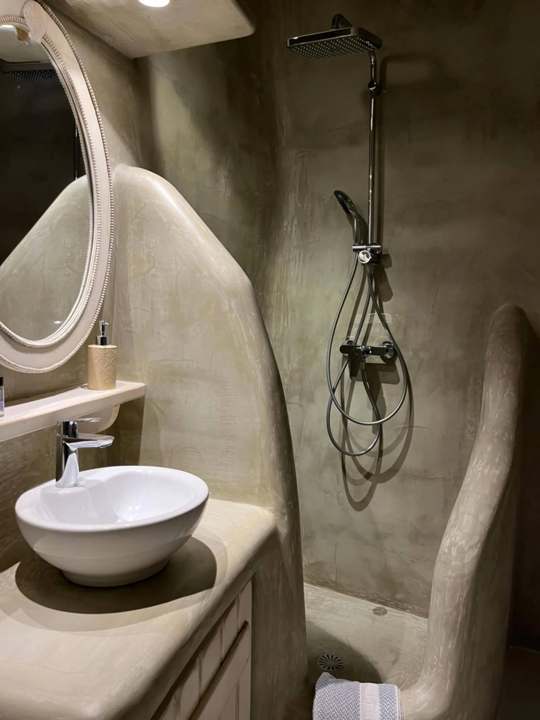 Shower in Navy Blue Suites