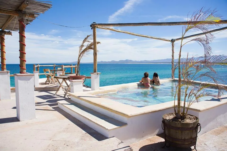 Swimming pool in Villa Paraíso