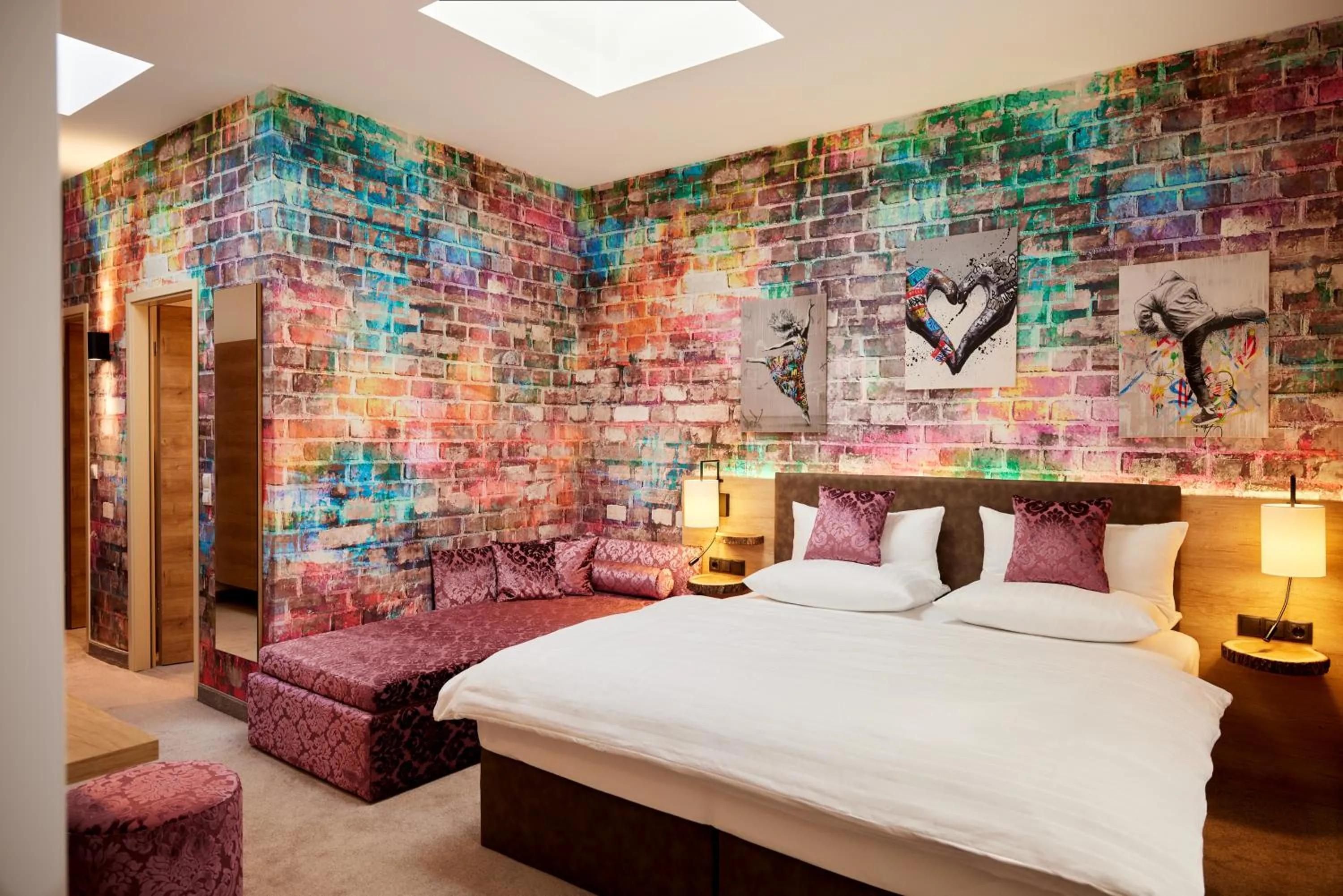 Photo of the whole room, Bed in Trihotel Rostock - Wellnesshotel Adults Only