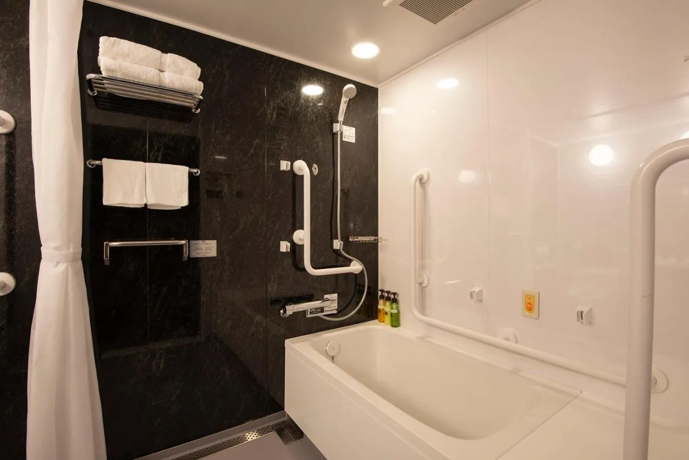 Wires Hotel Shinagawa Seaside