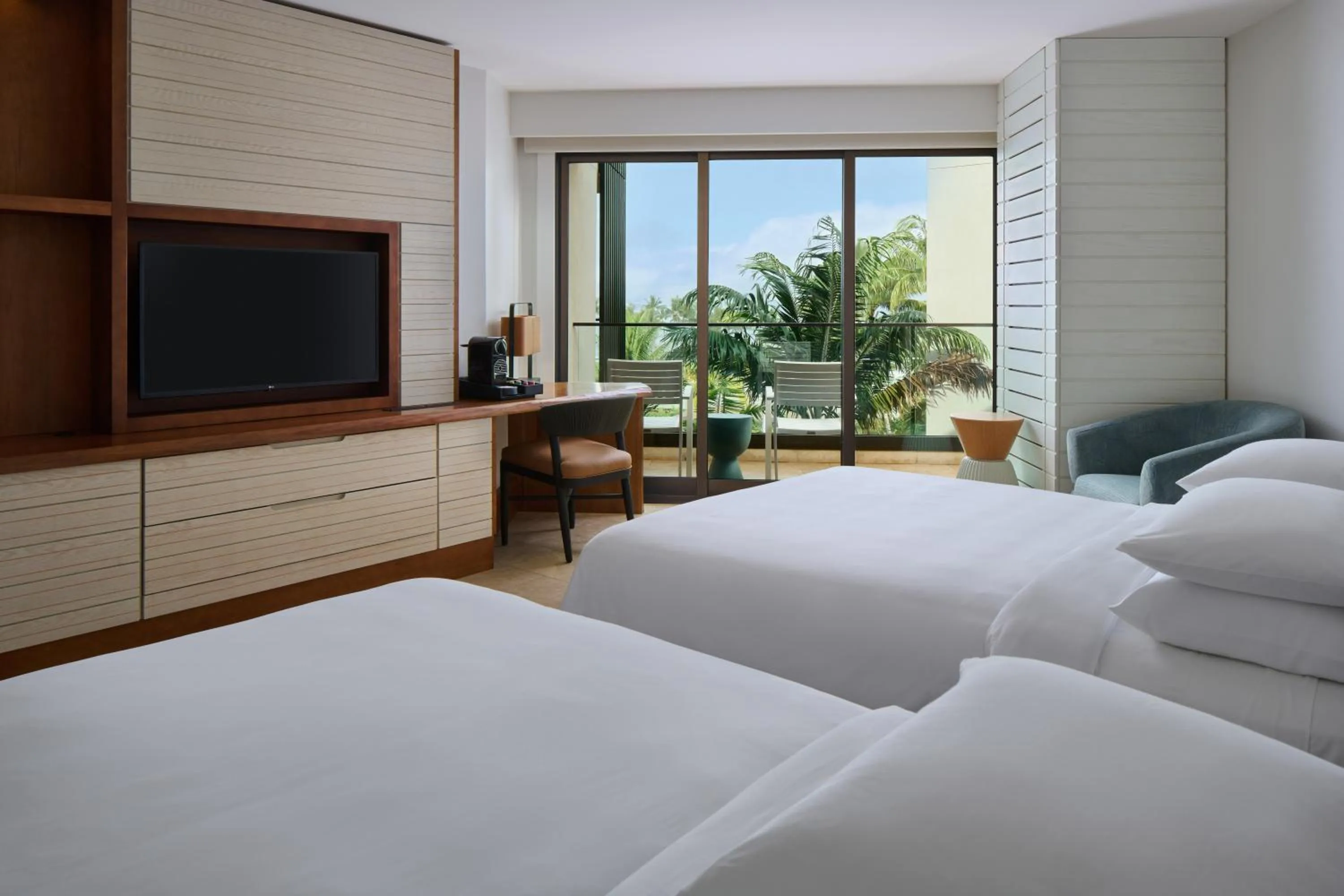 Bed in Andaz Maui at Wailea Resort - A Concept by Hyatt