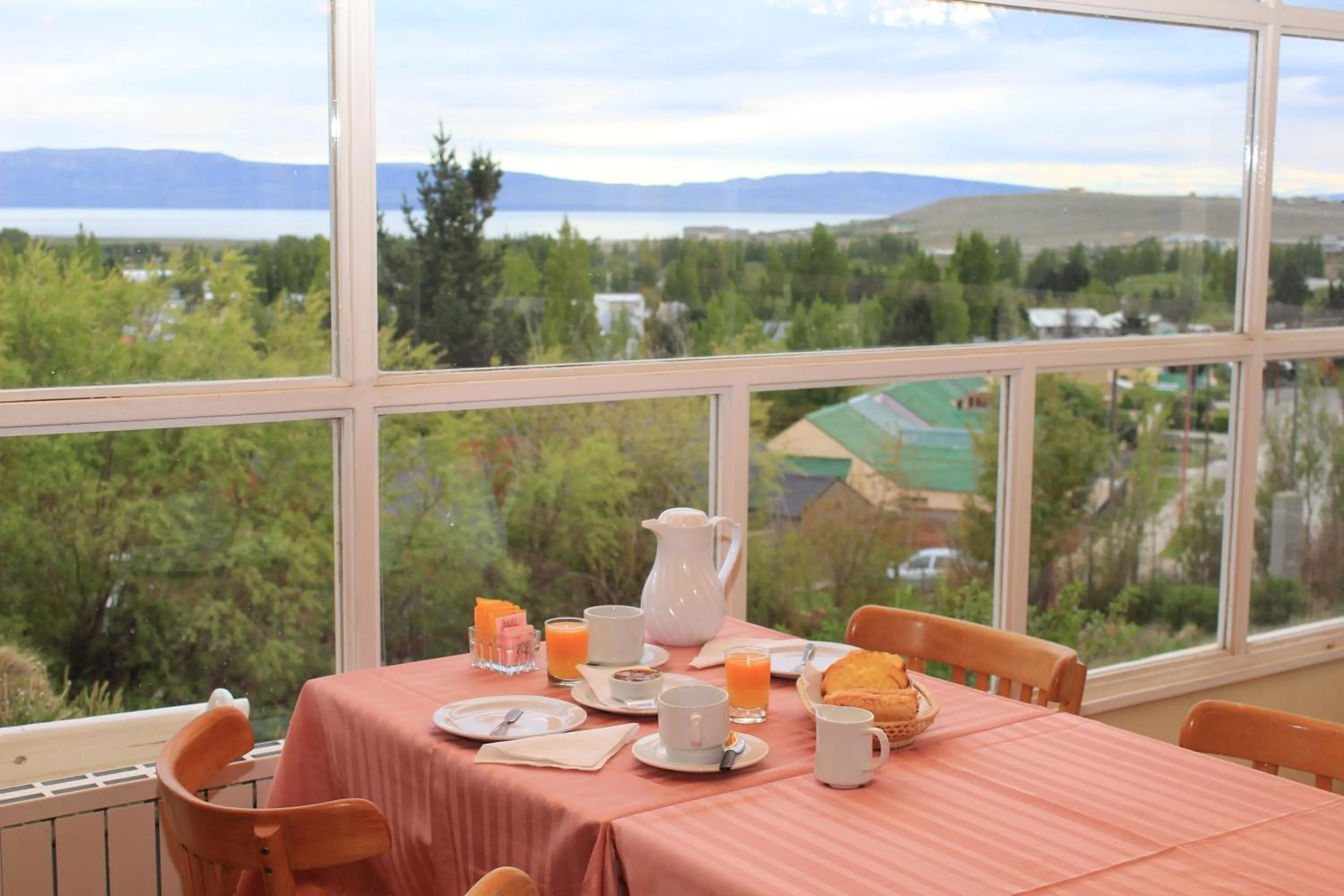 Continental breakfast in South B&B El Calafate