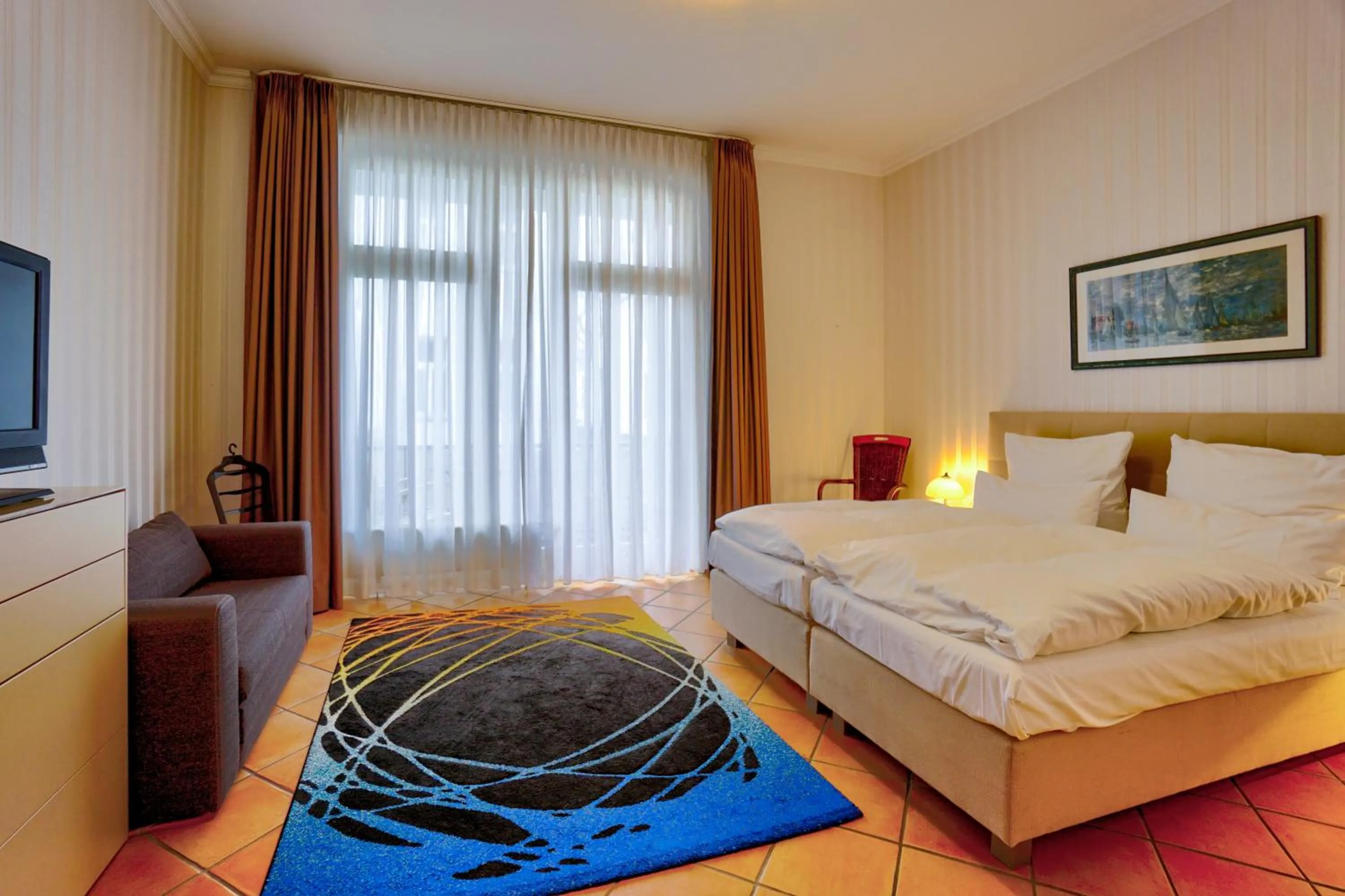 Bedroom, Bed in KurparkHotel Warnemünde