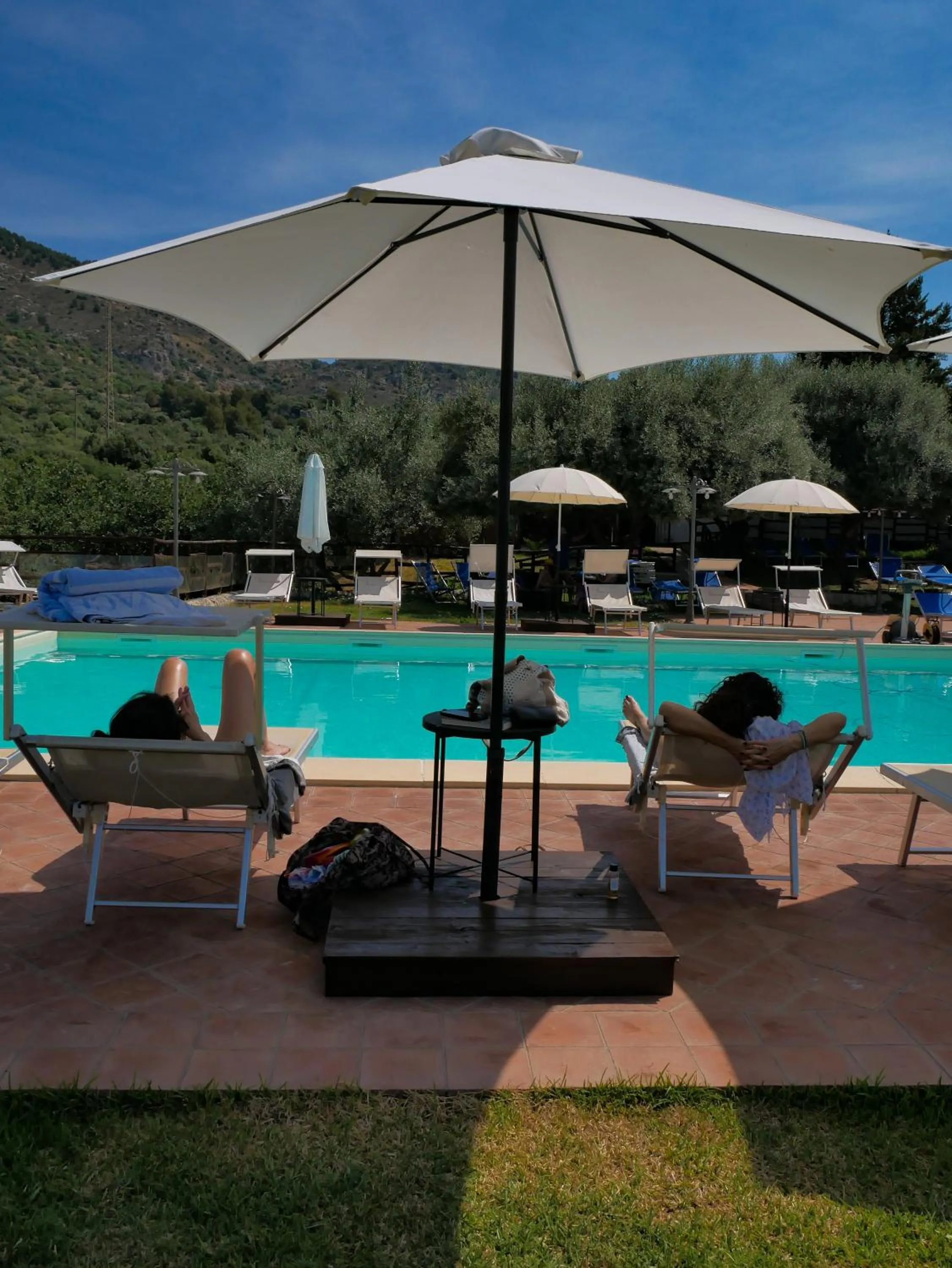 Swimming pool in Pantalica Ranch Agriturismo Siciliano