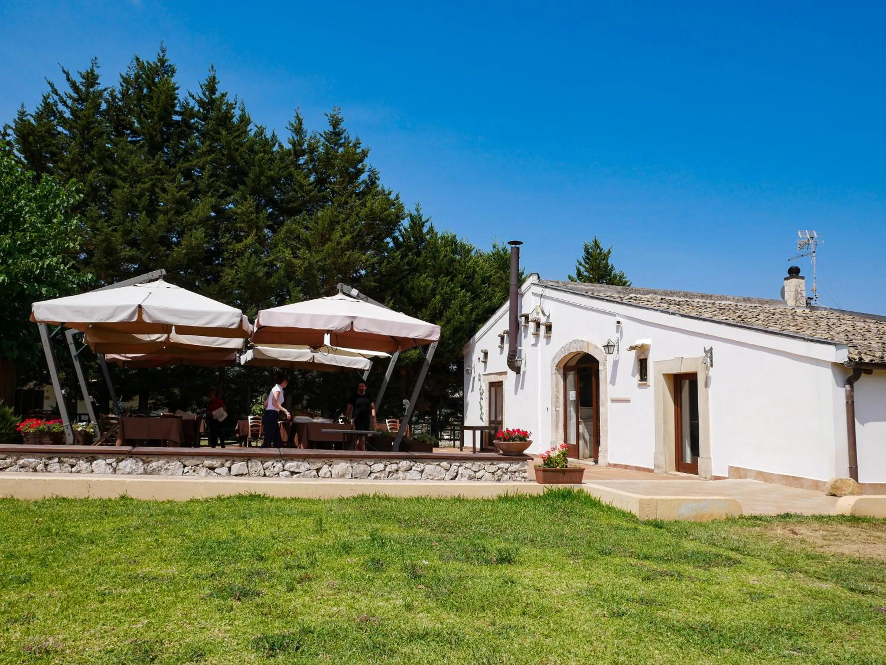 Property building in Pantalica Ranch Agriturismo Siciliano