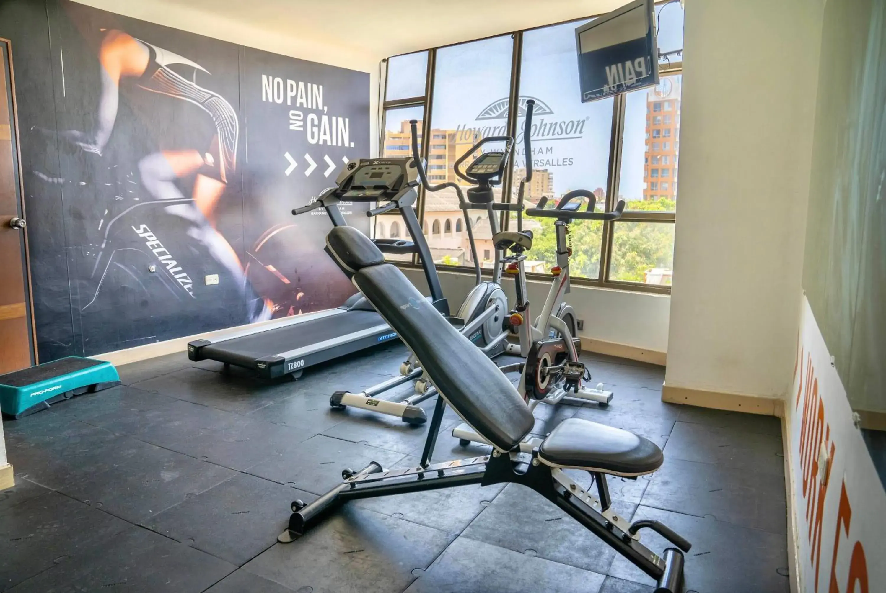 Fitness centre/facilities in Howard Johnson by Wyndham Barranquilla Versalles Fitness centre/facilities in Howard Johnson by Wyndham Barranquilla Versalles