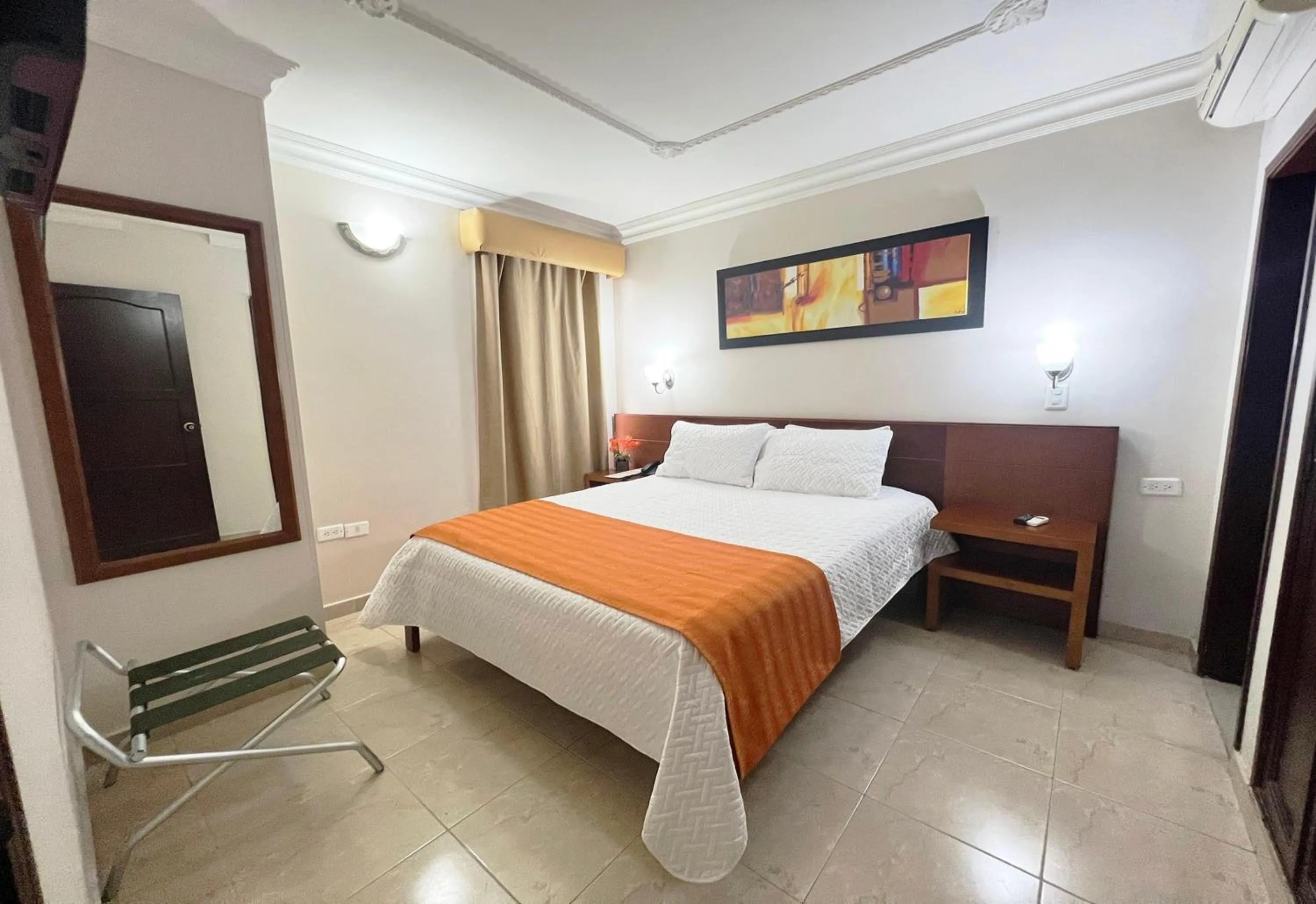 Photo of the whole room, Bed in Howard Johnson by Wyndham Barranquilla Versalles