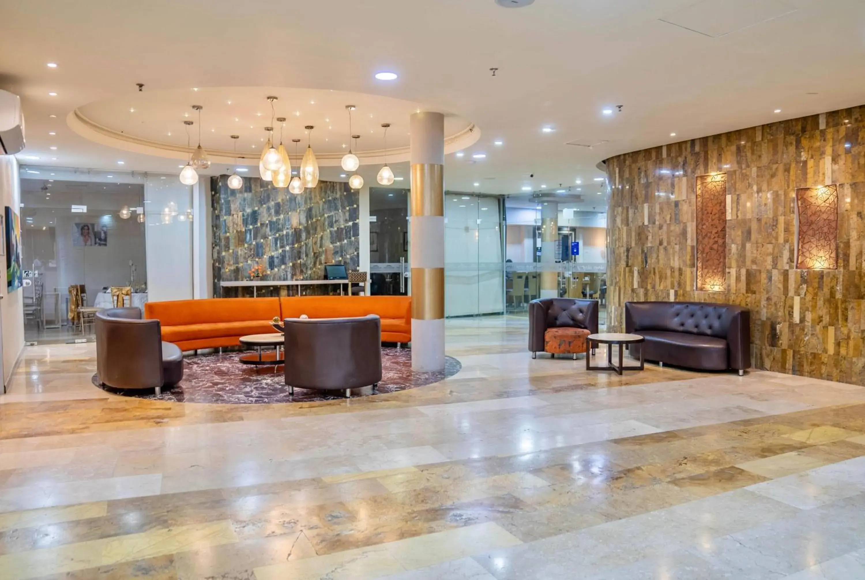 Lobby or reception in Howard Johnson by Wyndham Barranquilla Versalles Lobby or reception in Howard Johnson by Wyndham Barranquilla Versalles
