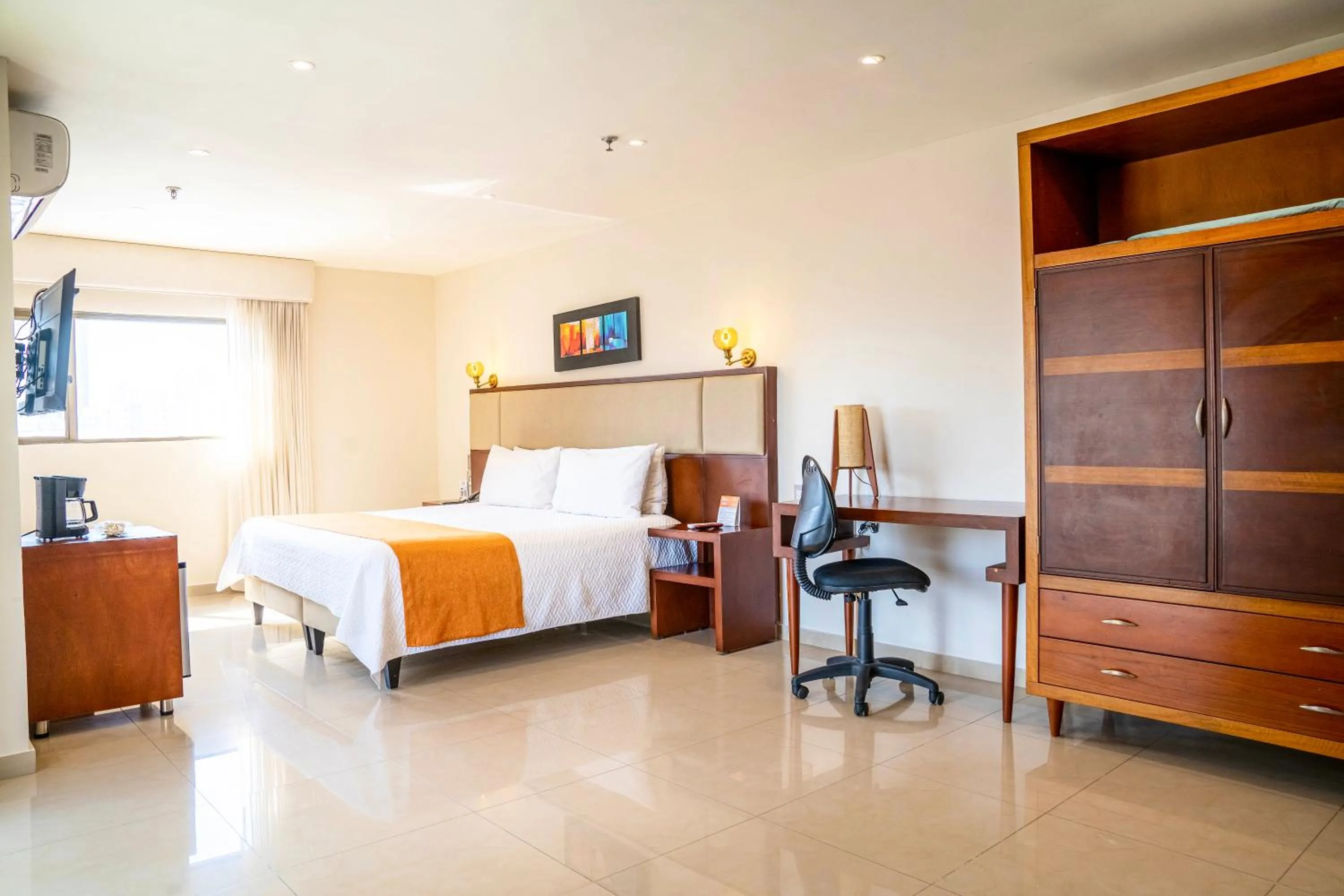 Bed in Howard Johnson by Wyndham Barranquilla Versalles