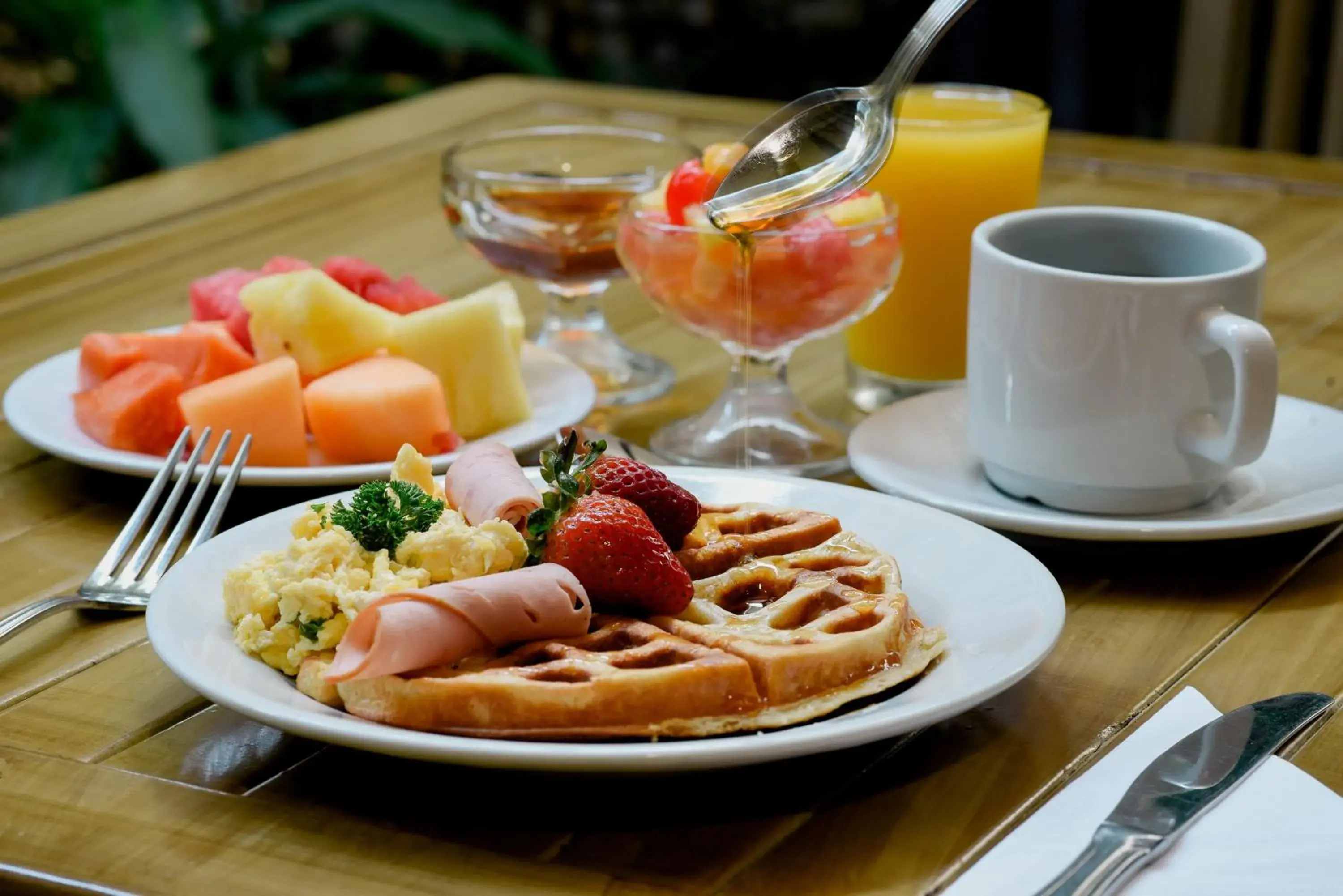 Food and drinks in Howard Johnson by Wyndham Barranquilla Versalles Food and drinks in Howard Johnson by Wyndham Barranquilla Versalles