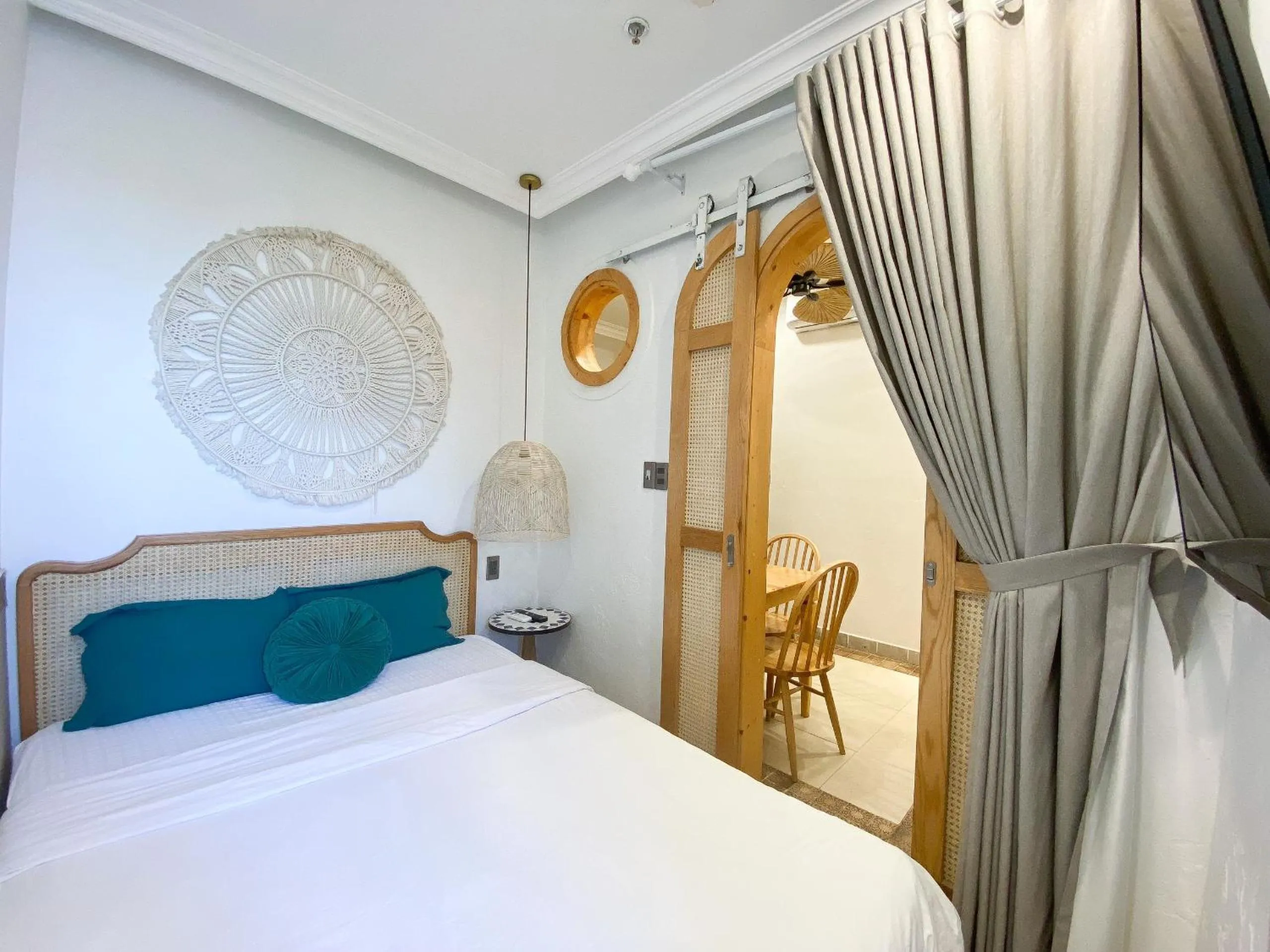 Bed in Hue Crown Boutique best hotel