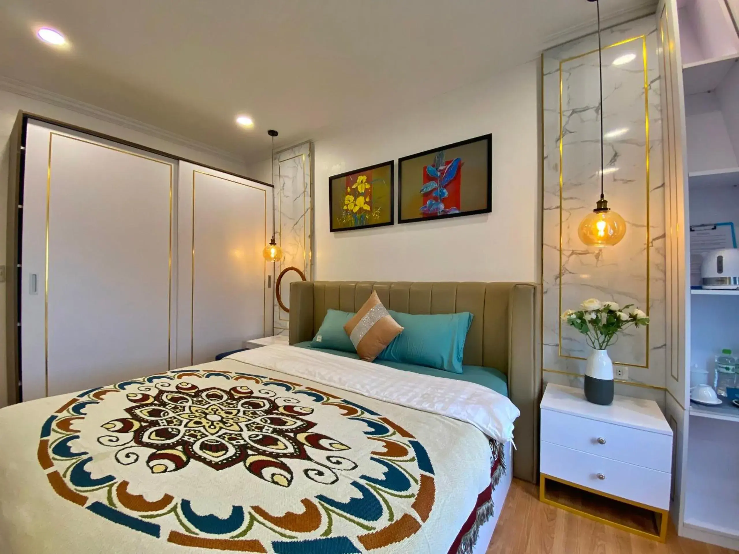 Bed in Hue Crown Boutique best hotel Bed in Hue Crown Boutique best hotel