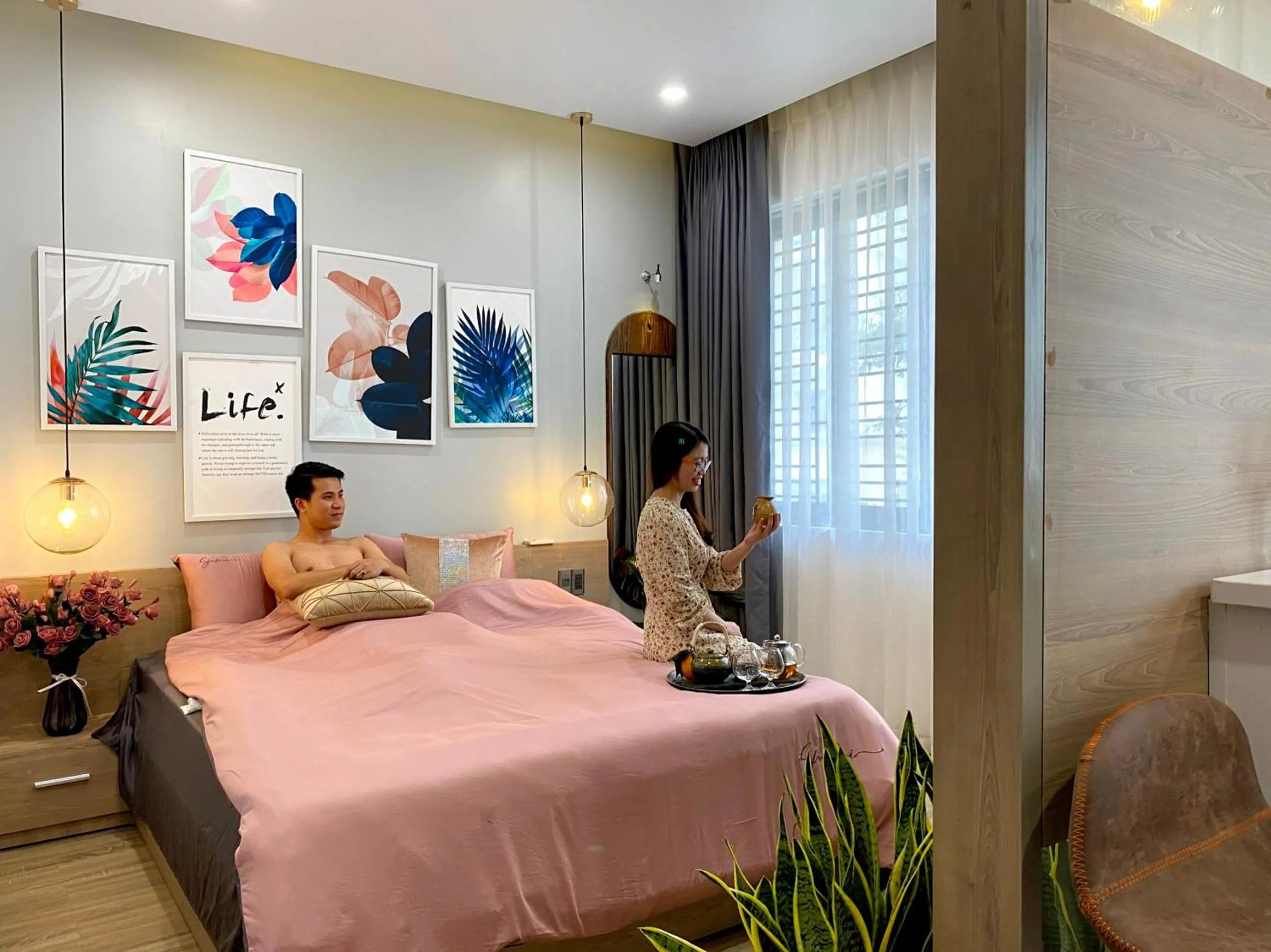 Bed in Hue Crown Boutique best hotel