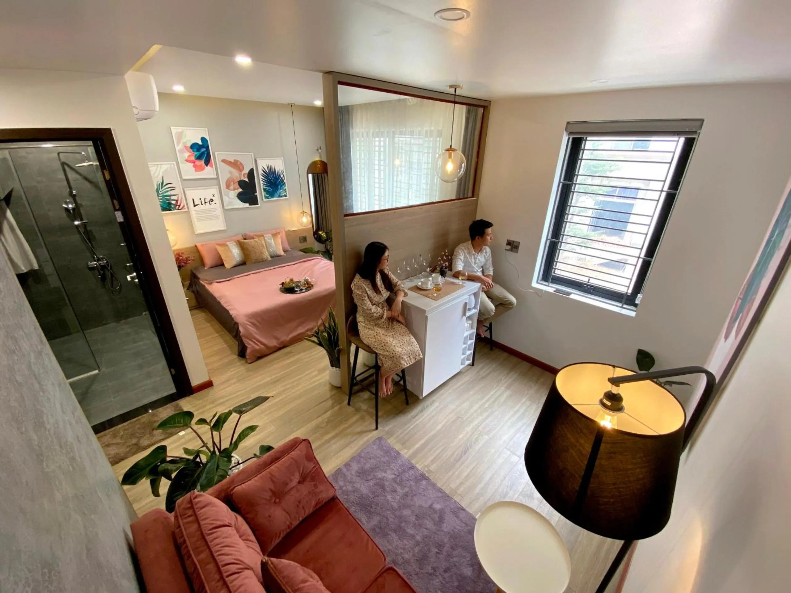 Bathroom, Bed in Hue Crown Boutique best hotel