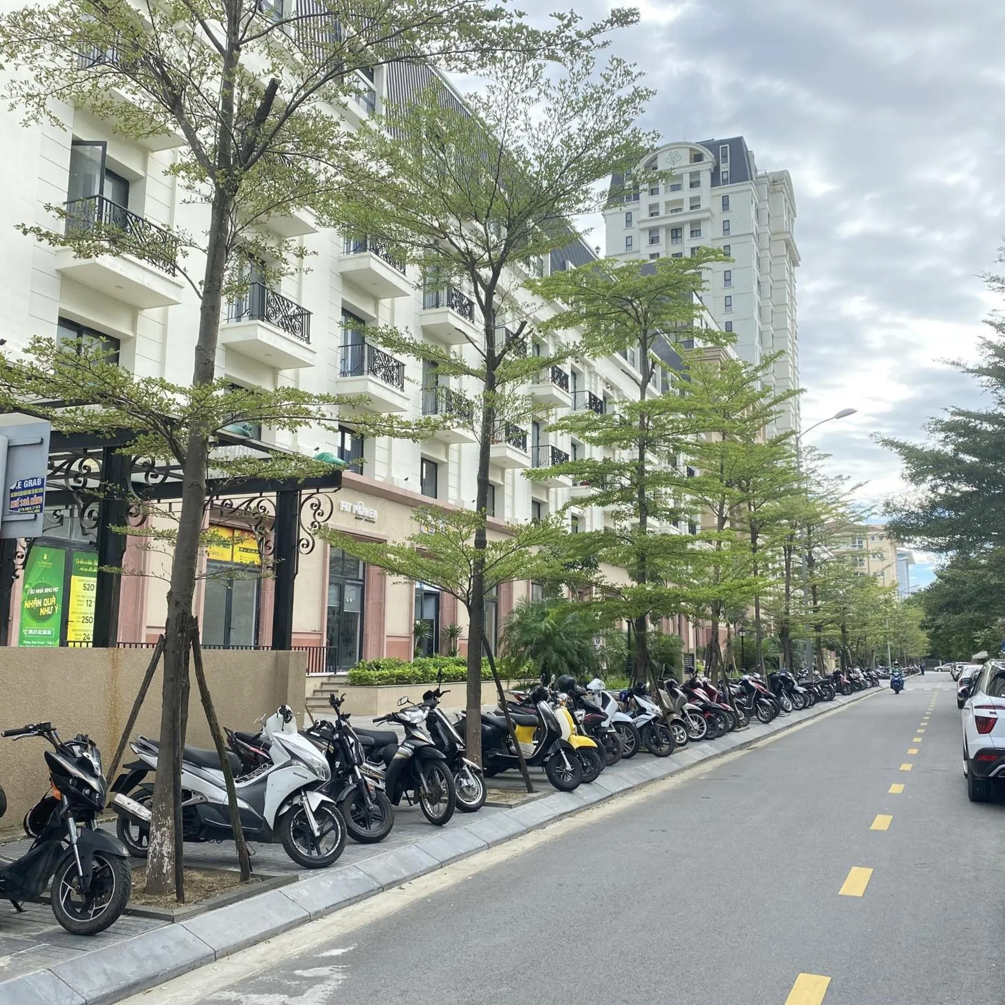 Hue Crown Boutique best hotel